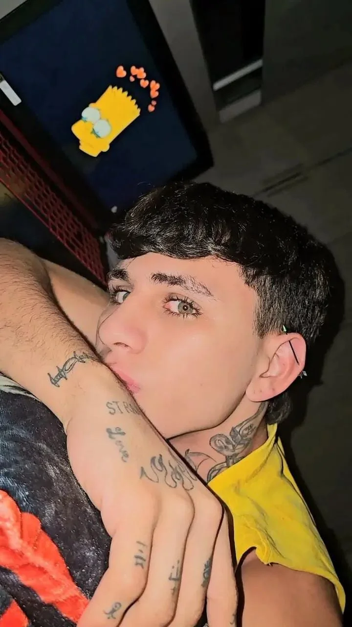 XXX Porn Photo of Nude apolo_lux 9