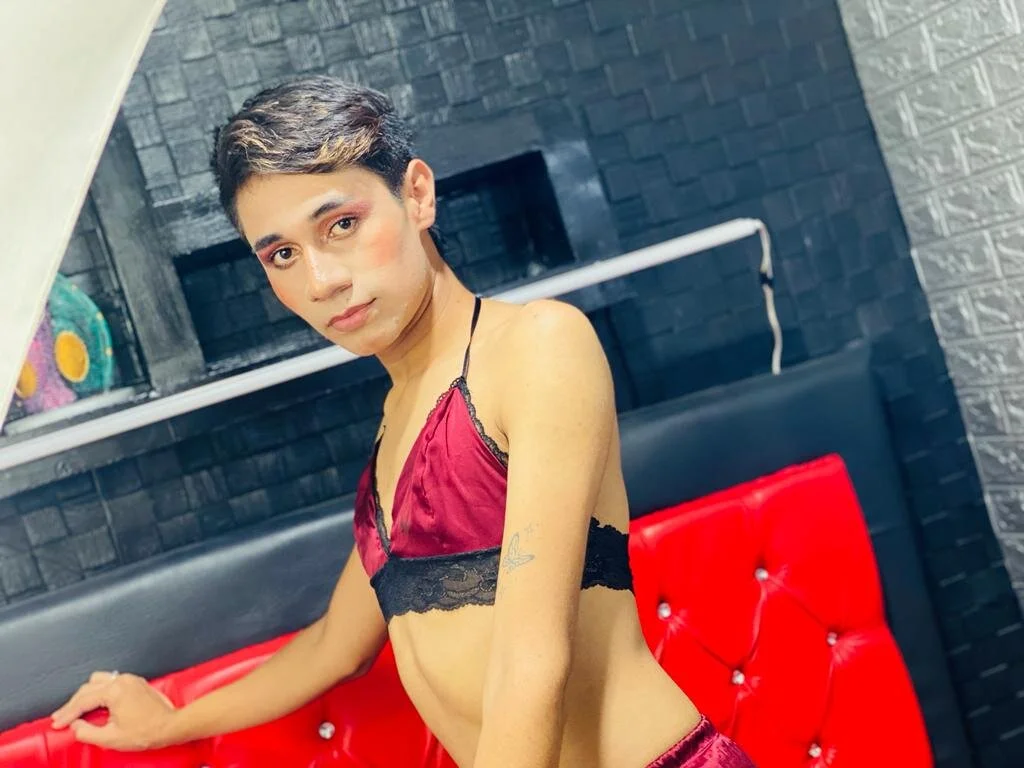 XXX Porn Photo of Nude KiaraRosi 7