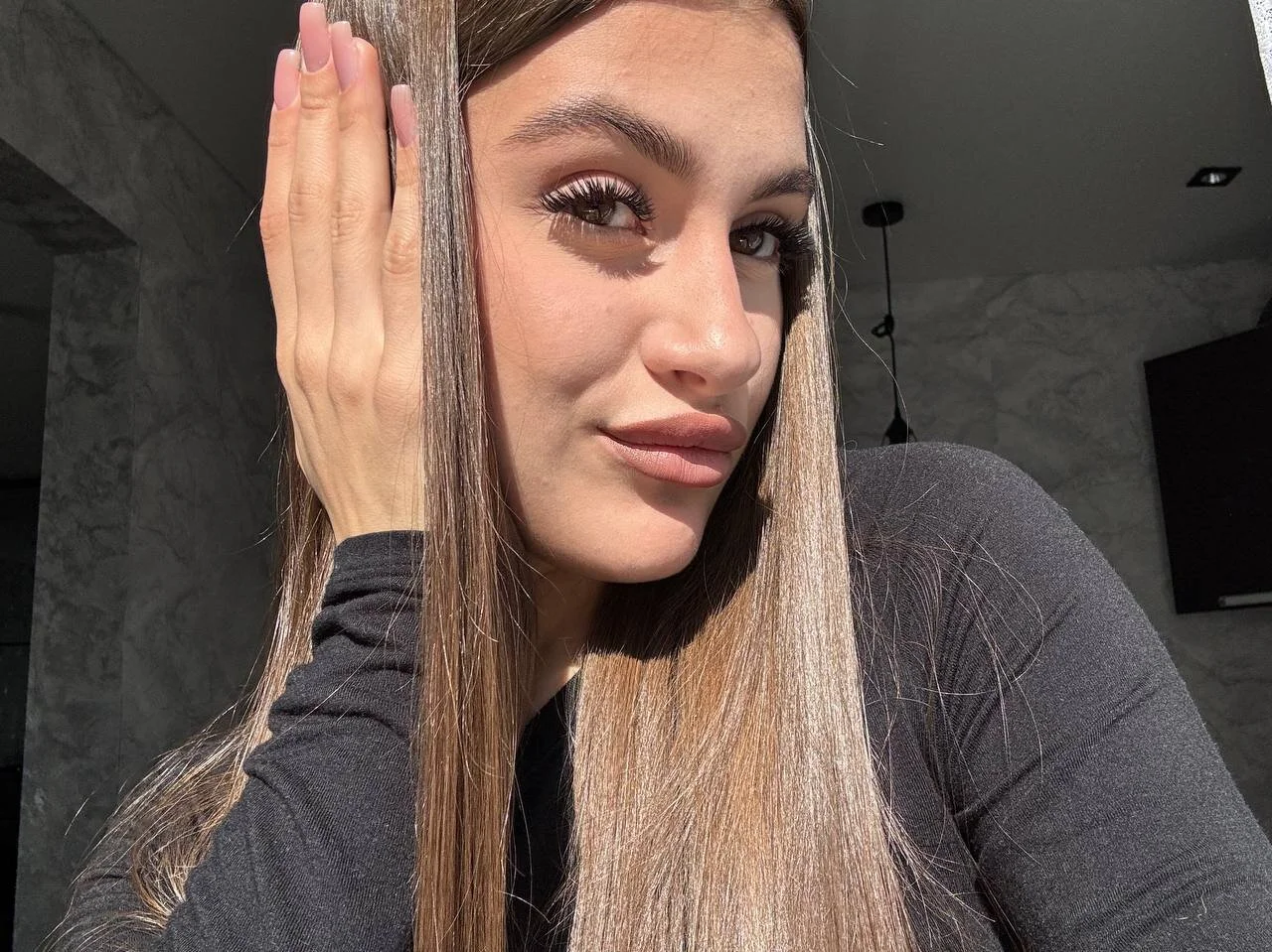 XXX Porn Photo of Nude LiseVener 103