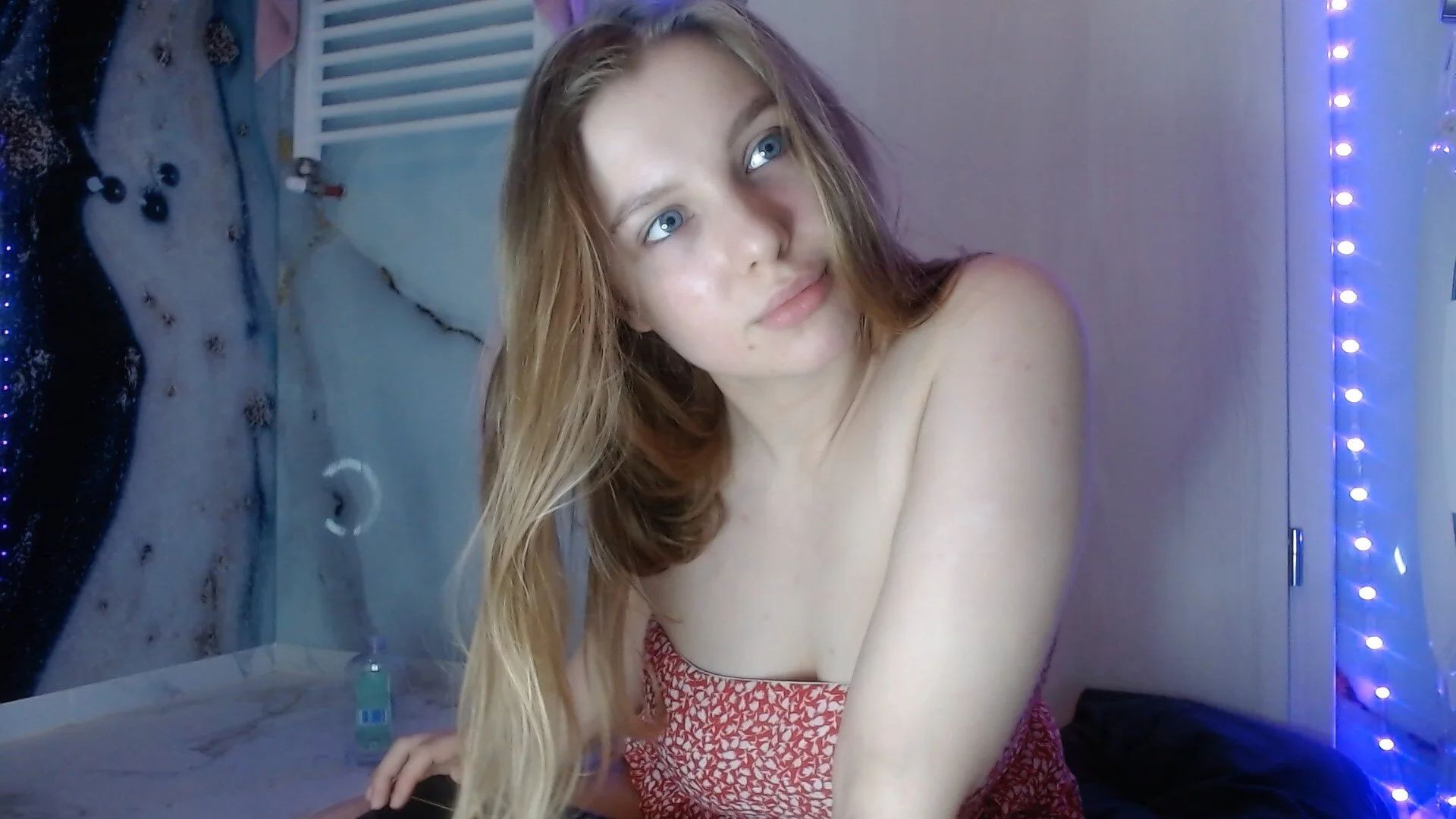 XXX Porn Photo of Nude FreiaFlower 509