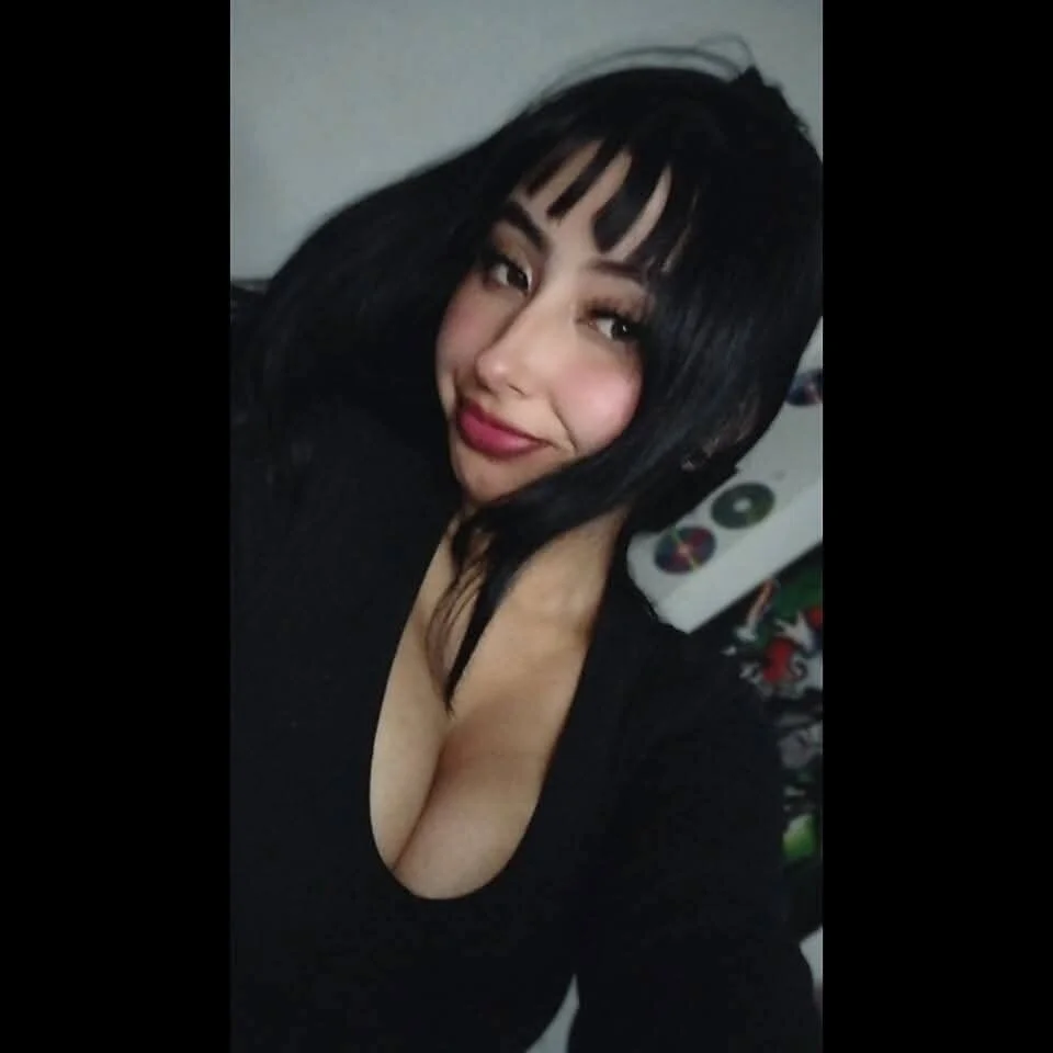 XXX Porn Photo of Nude Shopiee_hank 1