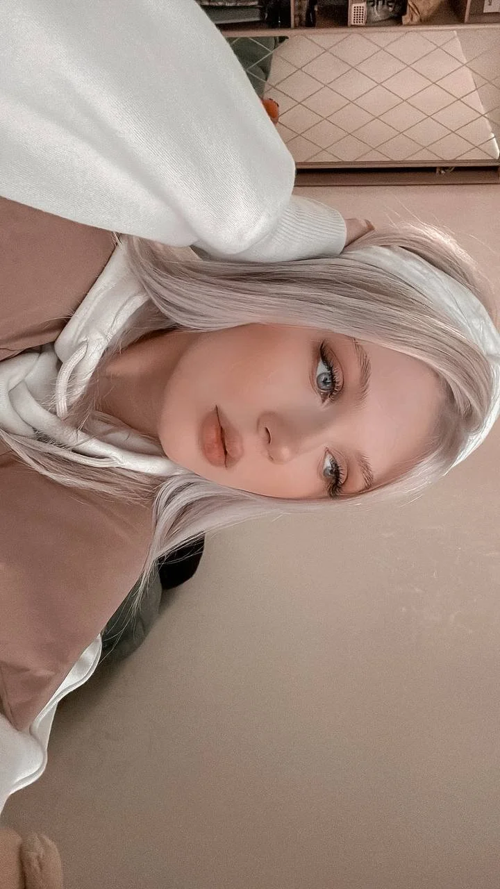 XXX Porn Photo of Nude barbieee_b 1