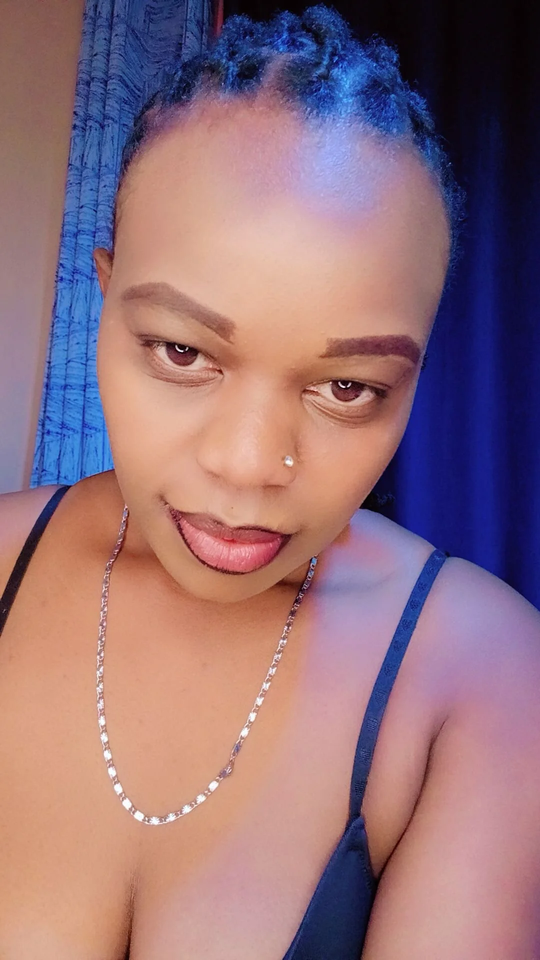 XXX Porn Photo of Nude queen_arianna 1