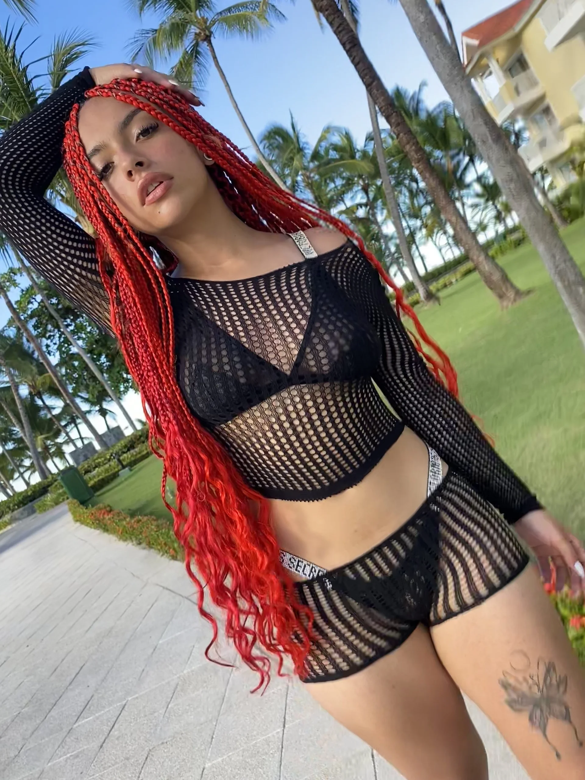 XXX Porn Photo of Nude Yovng___Lau 19