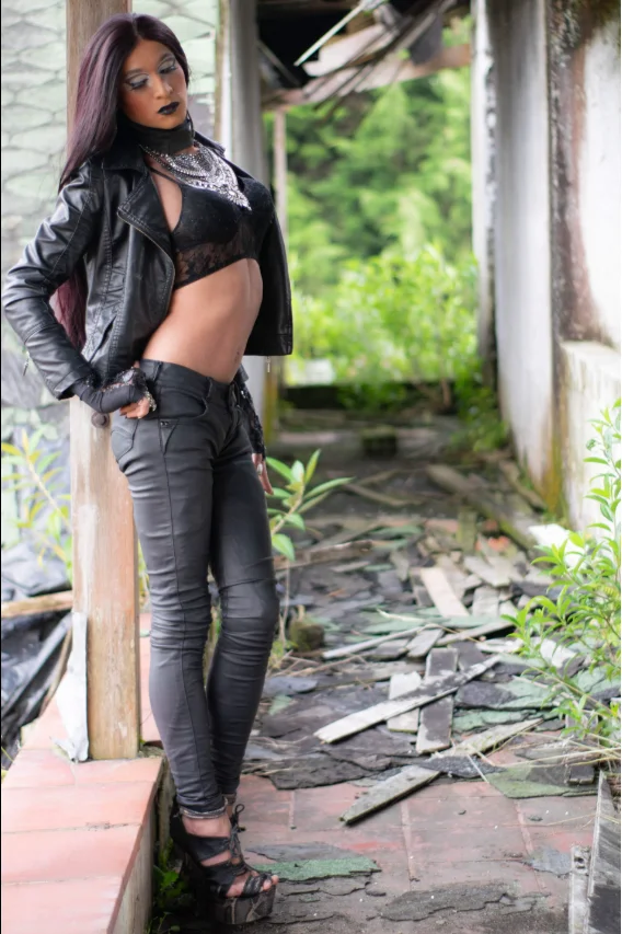 XXX Porn Photo of Nude MaiaMadisson1 17