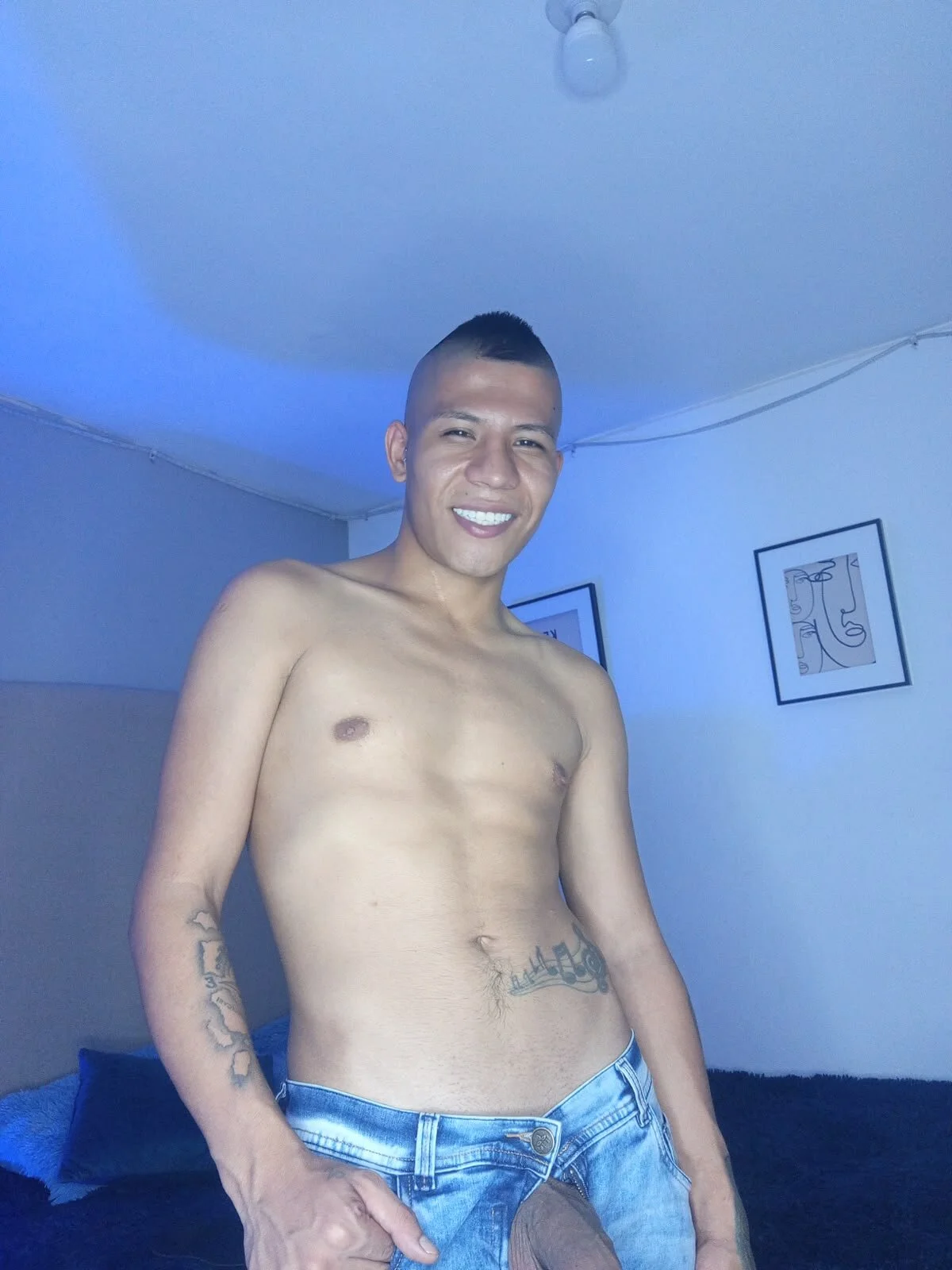 XXX Porn Photo of Nude ihan_hot 12