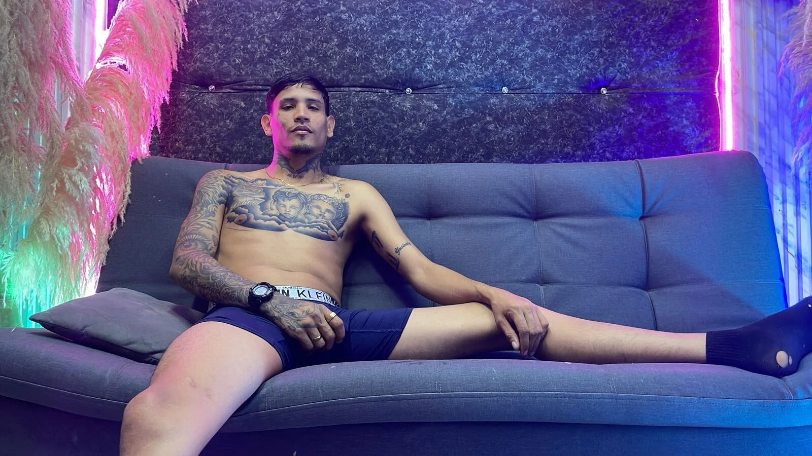 XXX Porn Photo of Nude Winsord_Bigcock 9