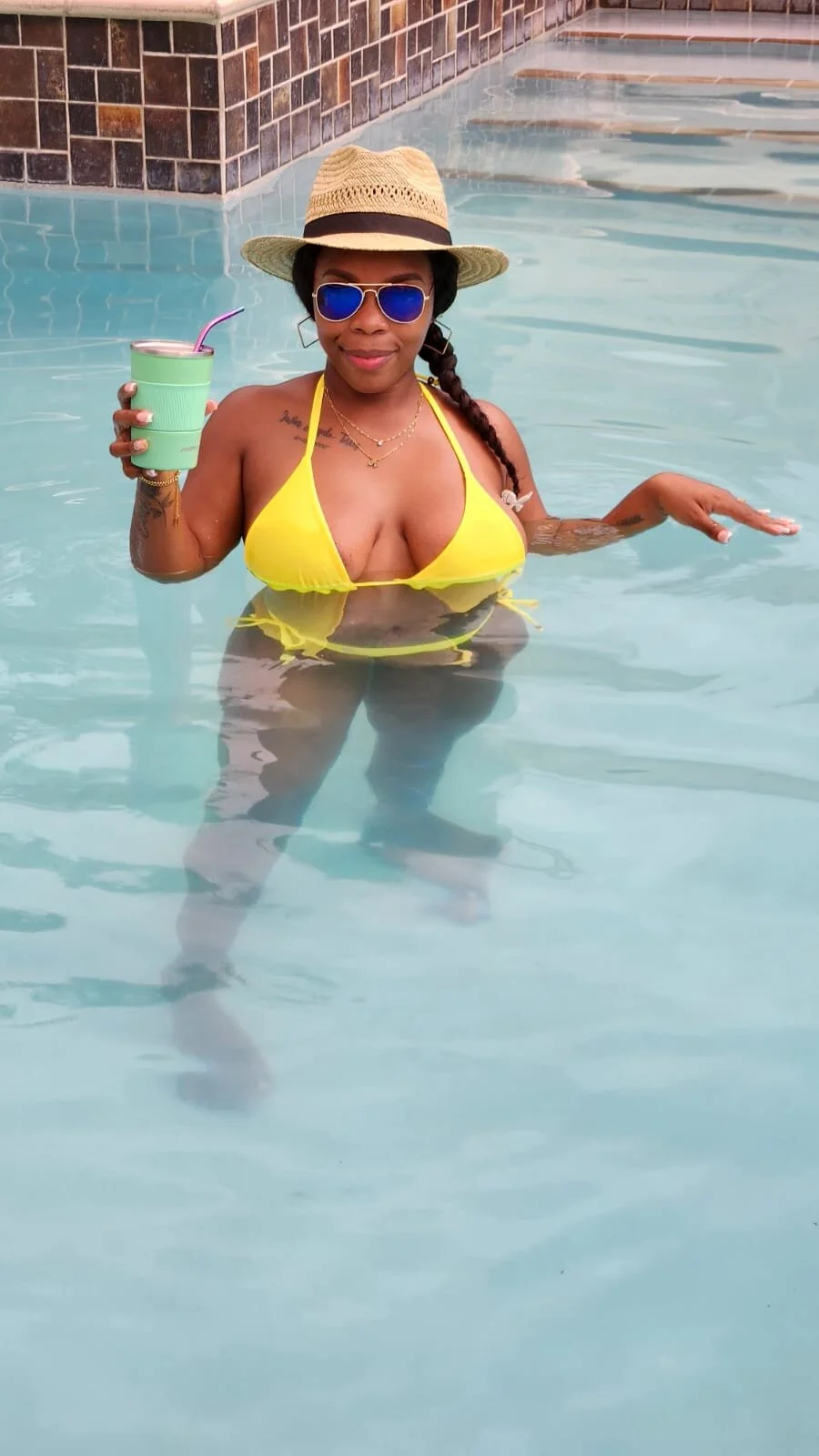 XXX Porn Photo of Nude Sade_summer 18