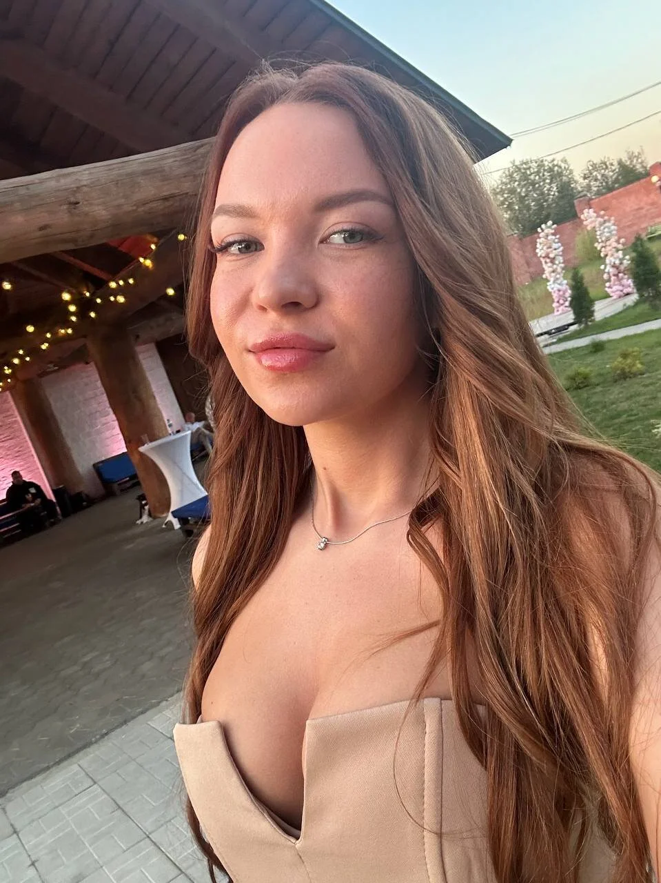 XXX Porn Photo of Nude YvonneStrause 3