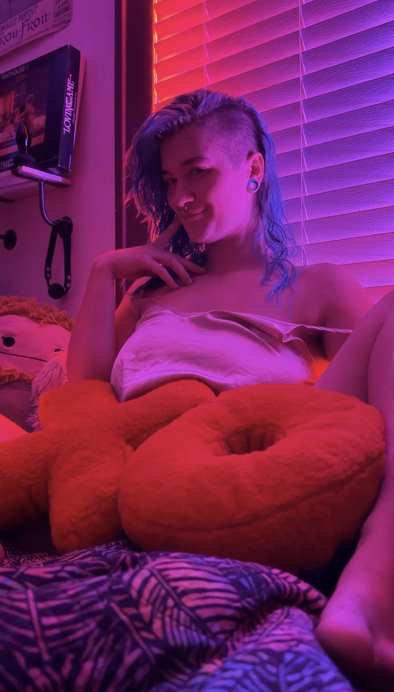 XXX Porn Photo of Nude rosiebuddy 46