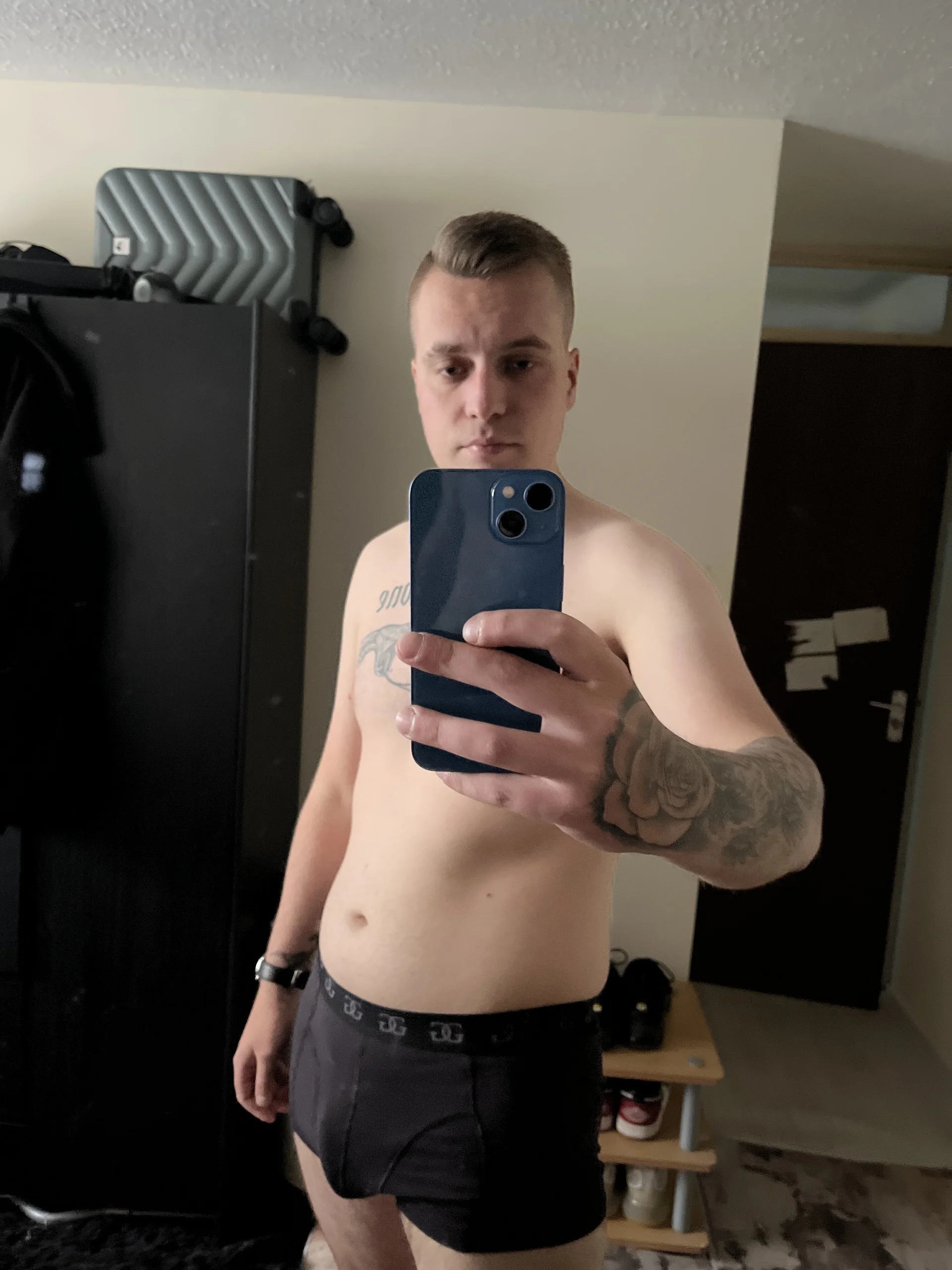 XXX Porn Photo of Nude TeenEladio 7