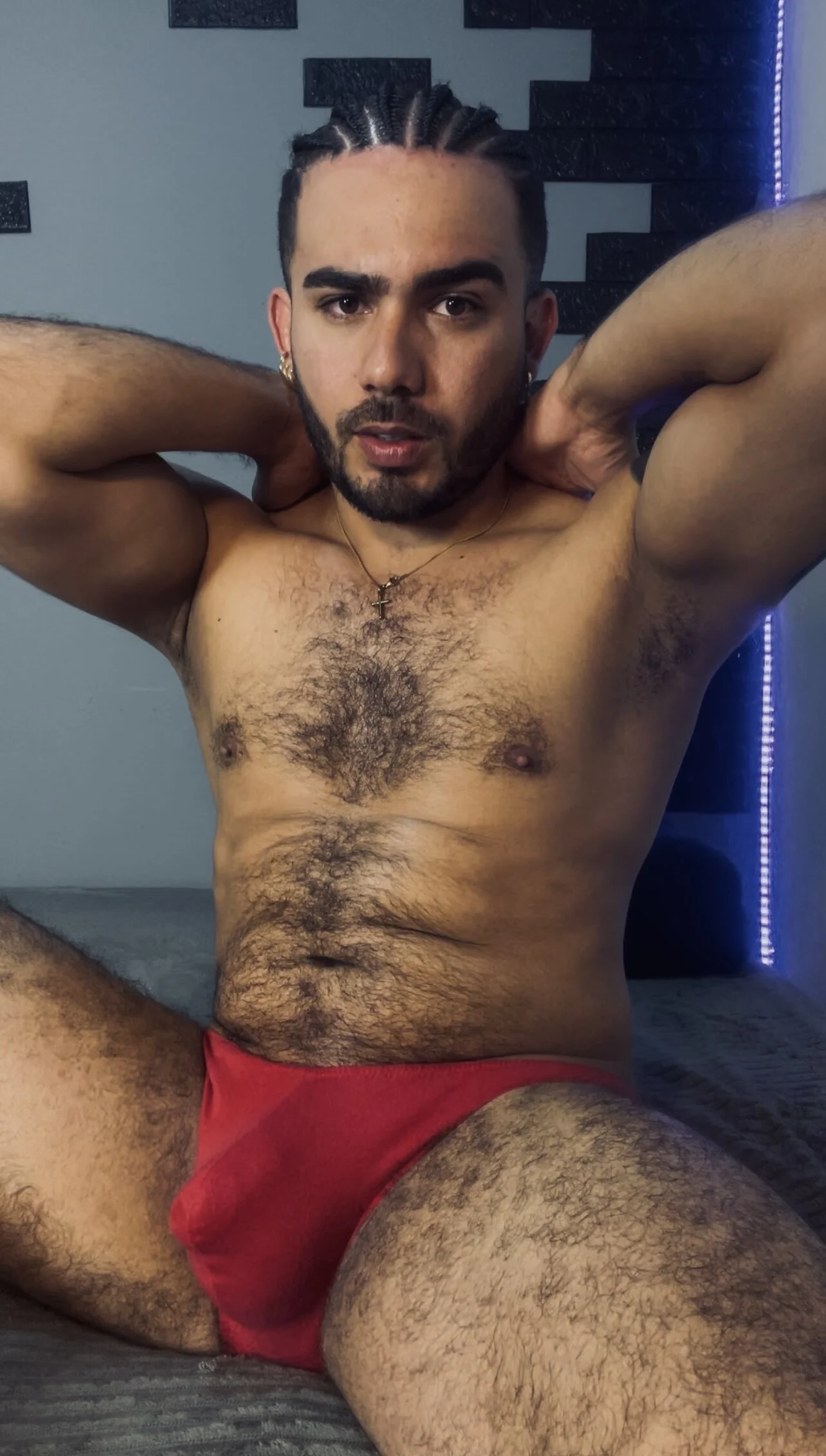 XXX Porn Photo of Nude adamhairy 103