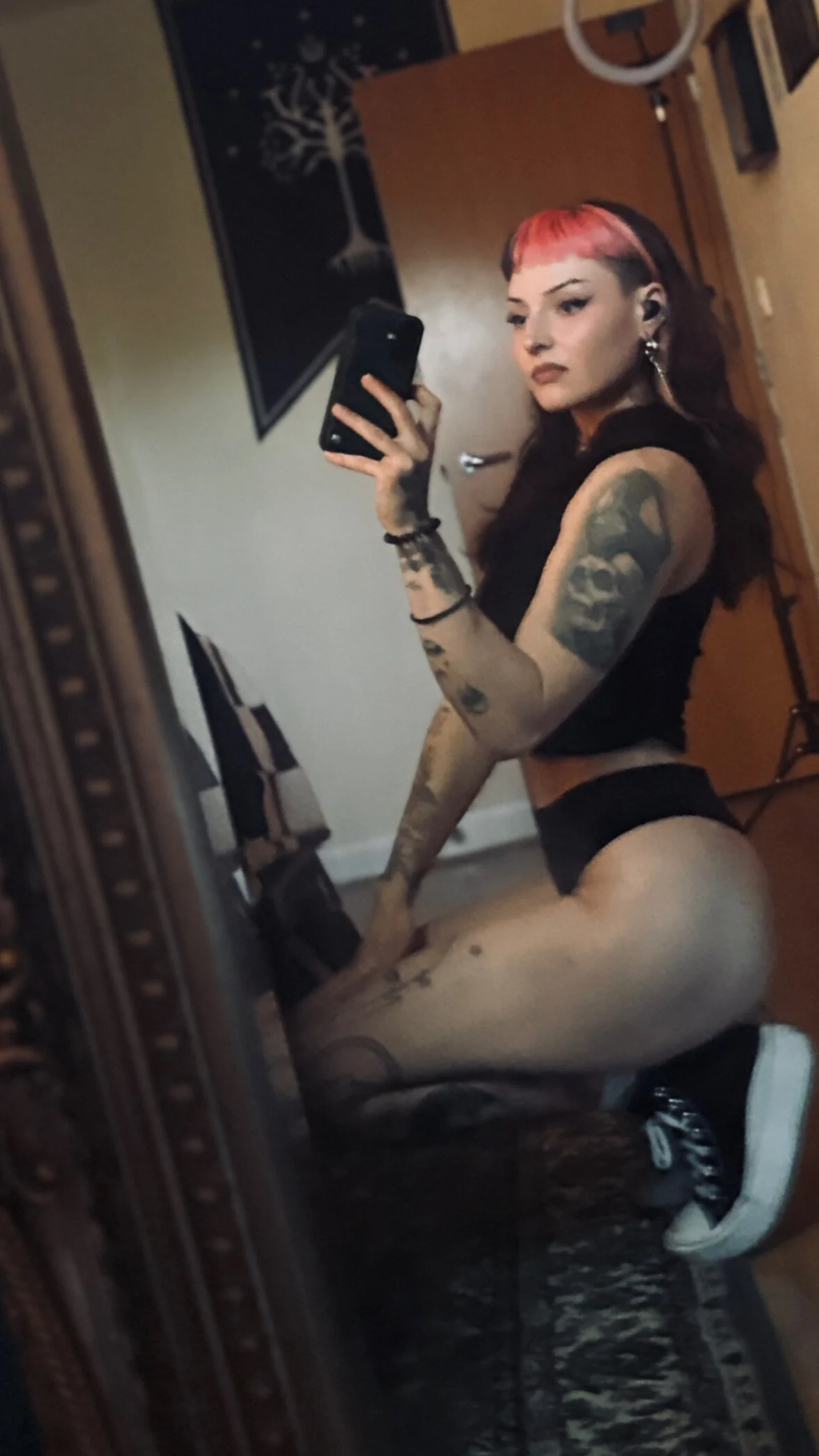 XXX Porn Photo of Nude altgrlnextdoor 11