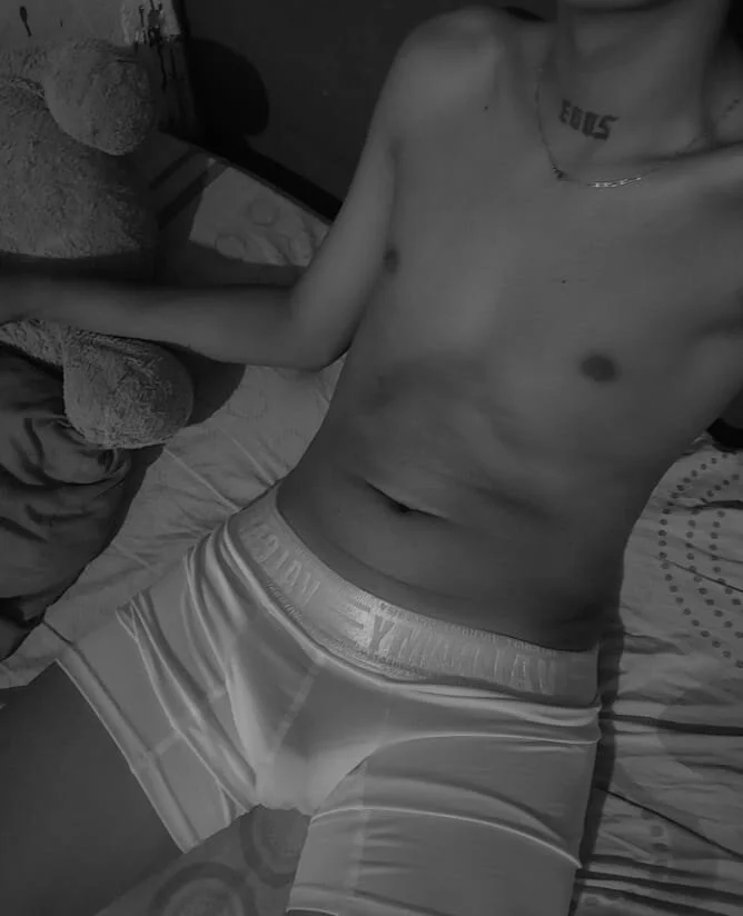 XXX Porn Photo of Nude Samuelsince 29