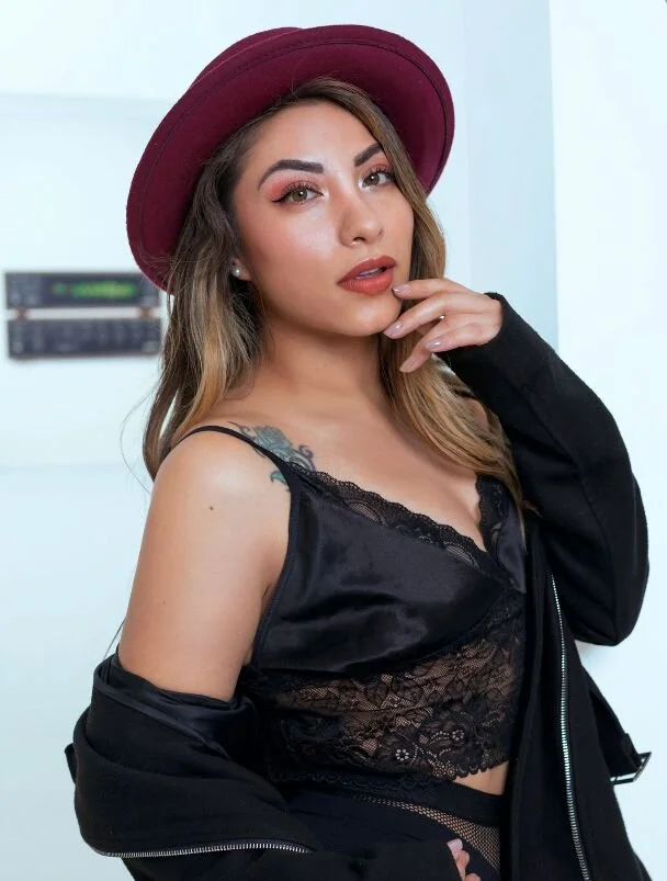 XXX Porn Photo of Nude Karen_San_Miguel 9