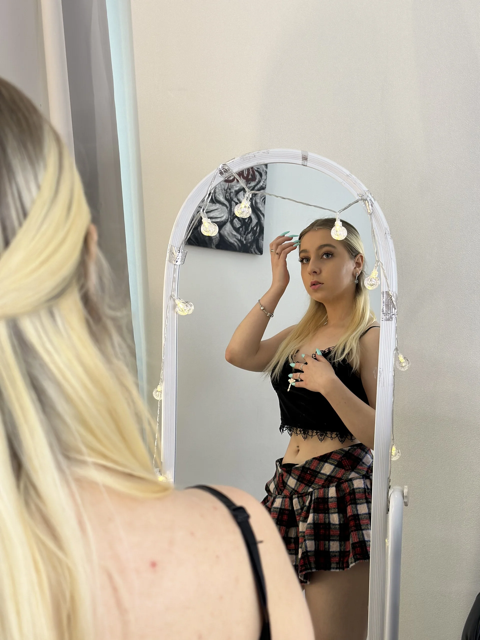 XXX Porn Photo of Nude ChloeVirelix 3