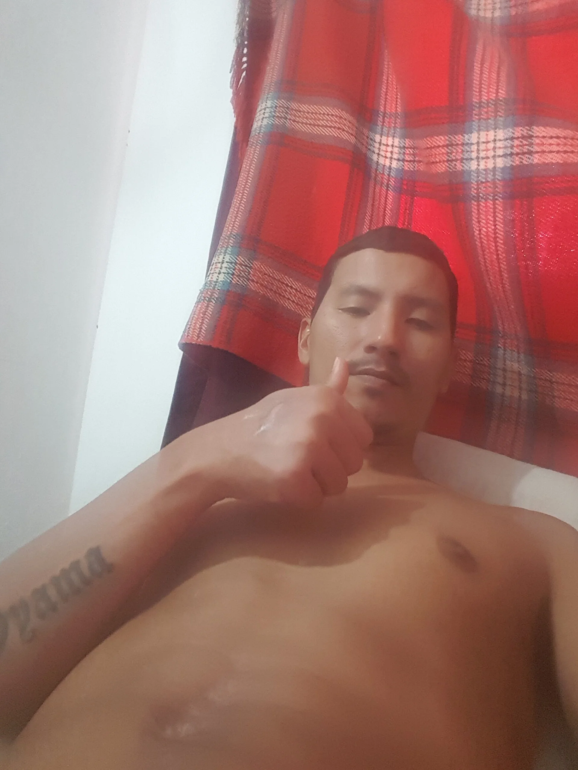 XXX Porn Photo of Nude lindinhodf 2