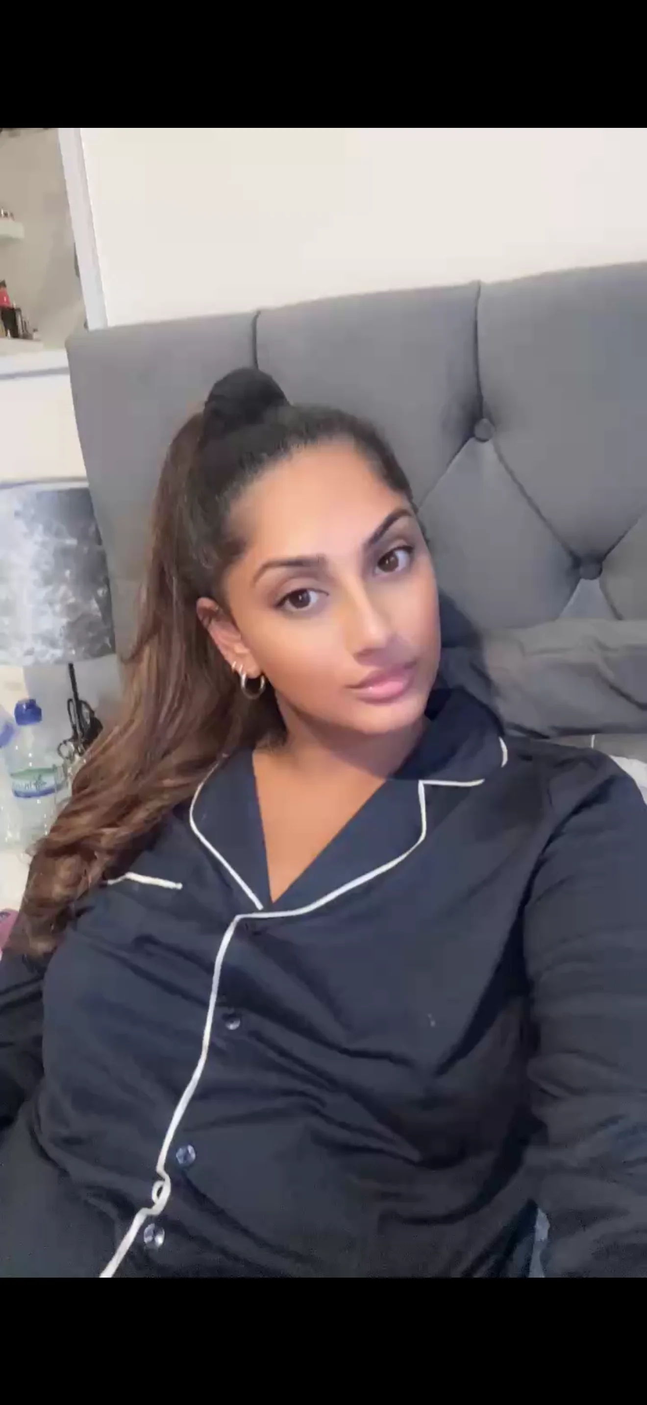 XXX Porn Photo of Nude SexyRiri_ 1
