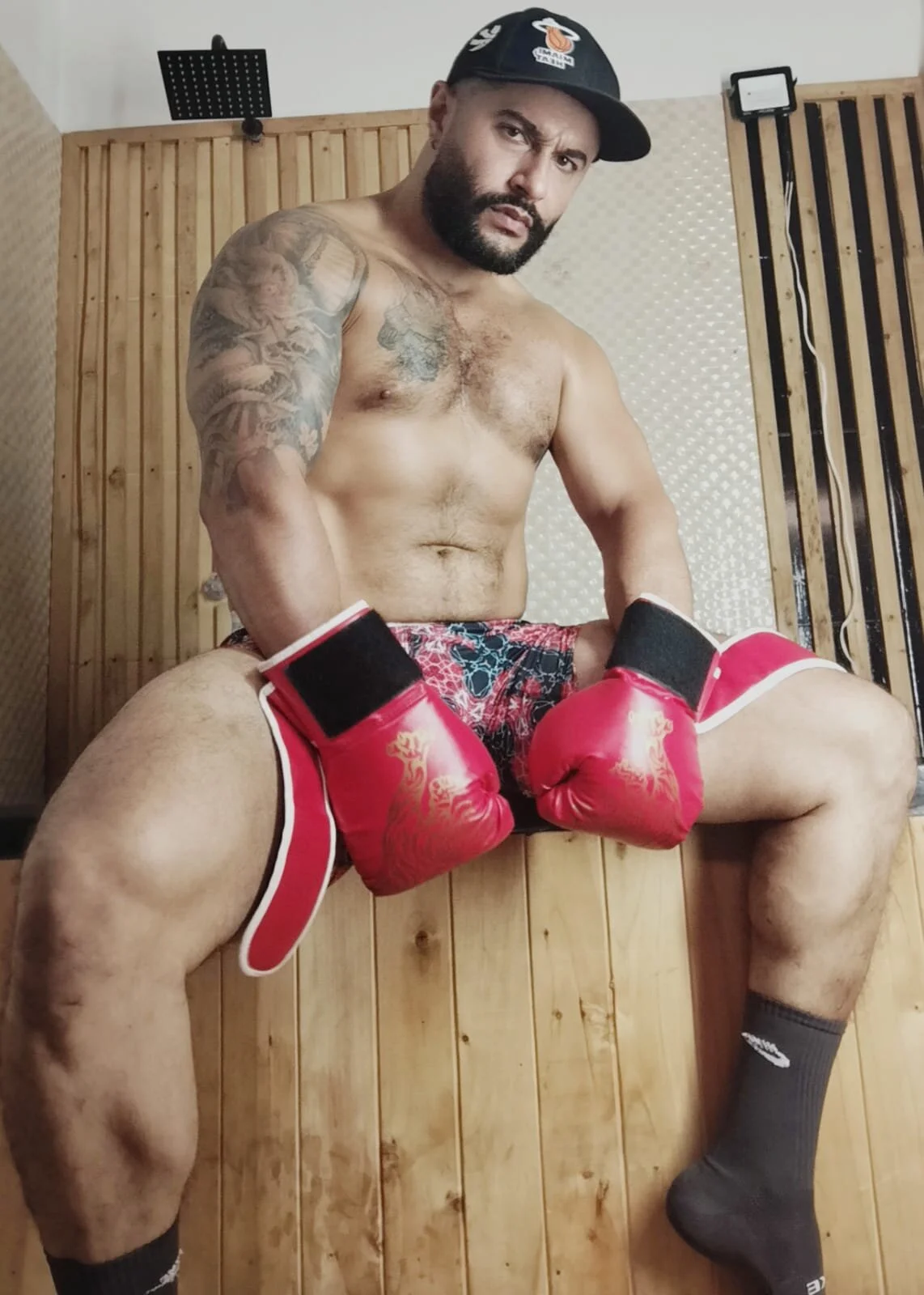 XXX Porn Photo of Nude Luke__09 34