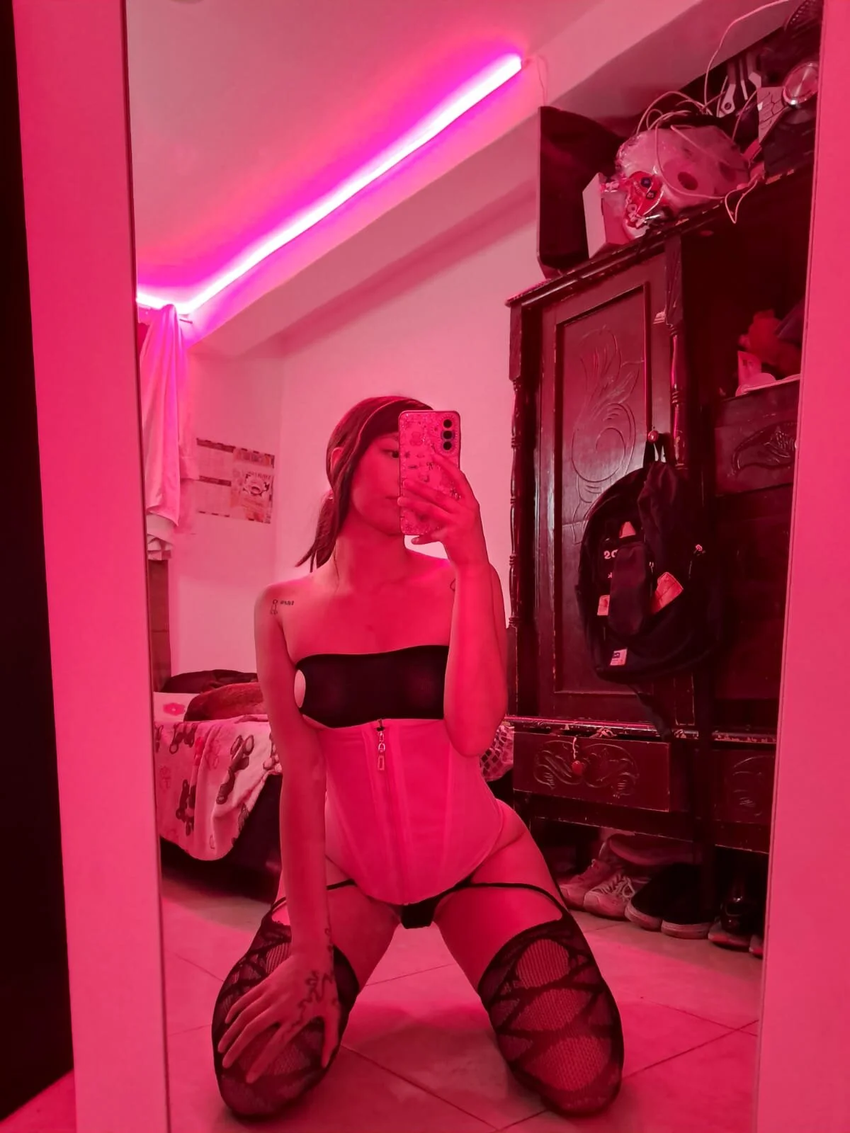 XXX Porn Photo of Nude iris__ares_ 10