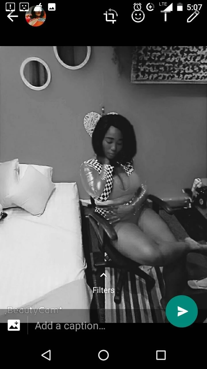 XXX Porn Photo of Nude BERNINIBLUSHX89 5