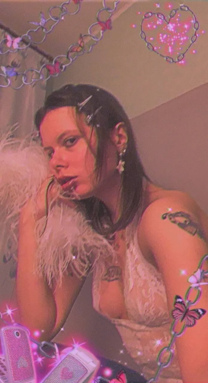 XXX Porn Photo of Nude Vienaxtexasxparis 12