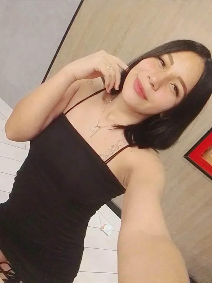 XXX Porn Photo of Nude wild_little_bitch2026_x 9