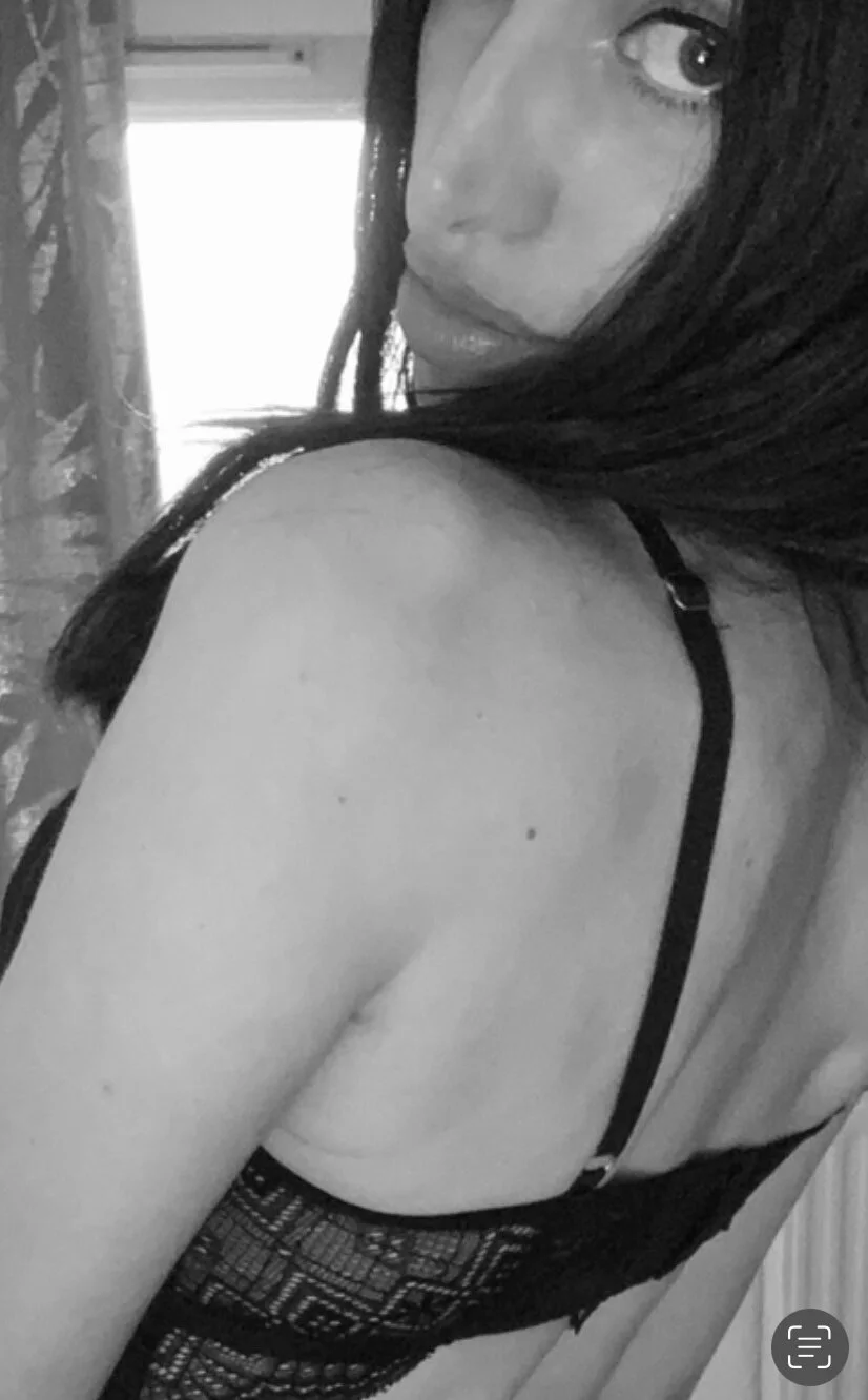 XXX Porn Photo of Nude AlicianeFrancaise 6