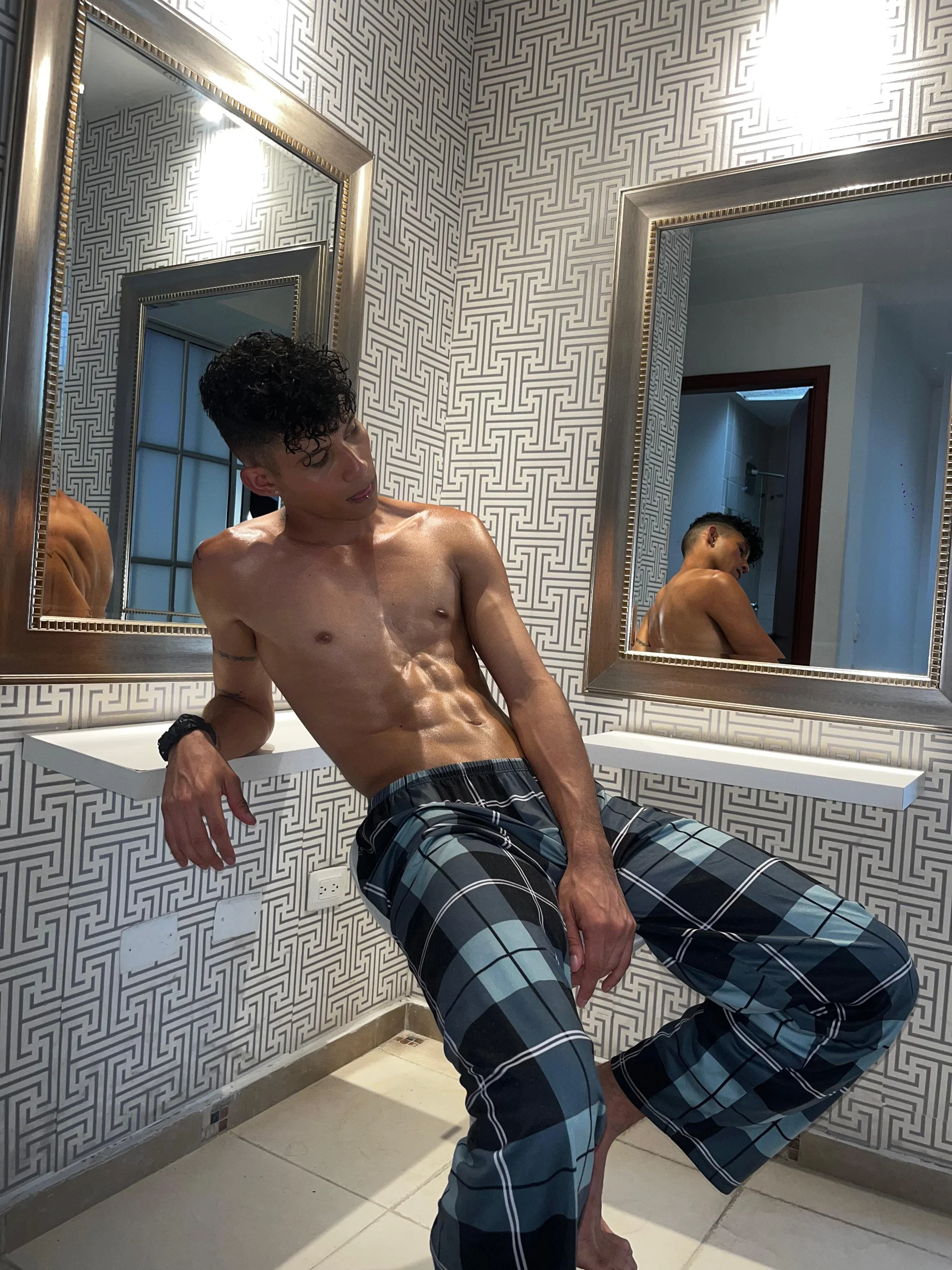 XXX Porn Photo of Nude KamiSuarez 67