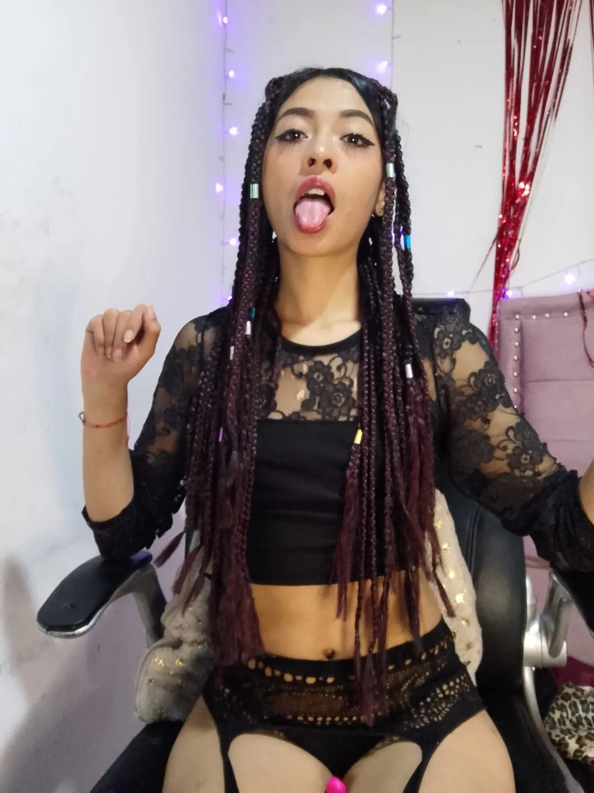 XXX Porn Photo of Nude toxxxic_cams 28