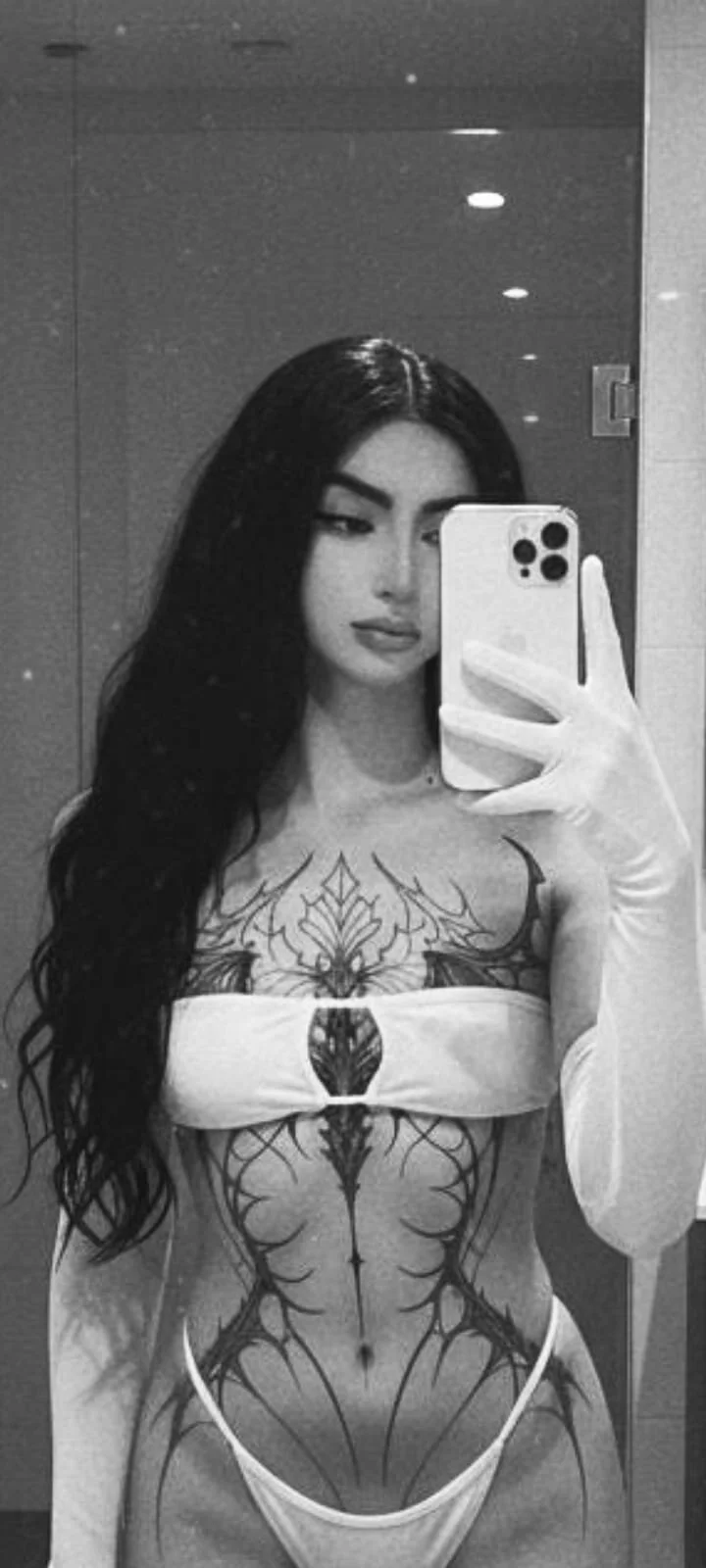 XXX Porn Photo of Nude Violet-Leclerc 5