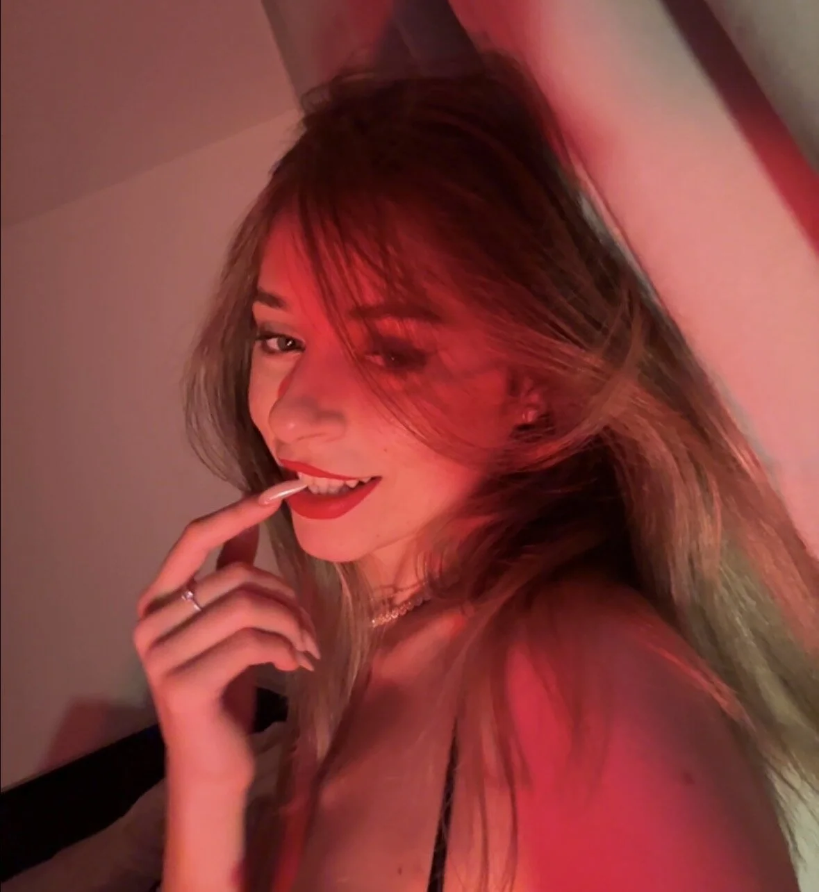 XXX Porn Photo of Nude BabyAnais 119