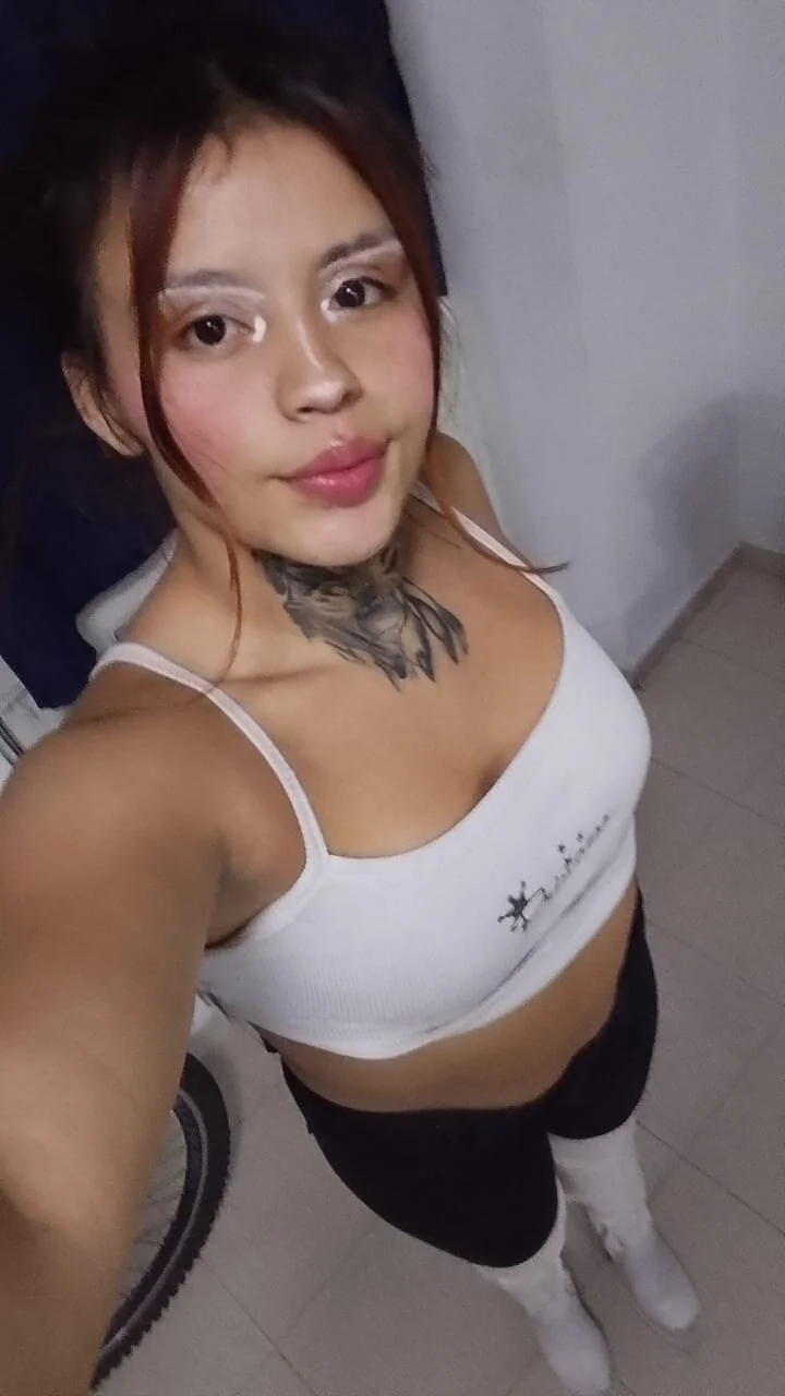 XXX Porn Photo of Nude Sophia_fox420 5