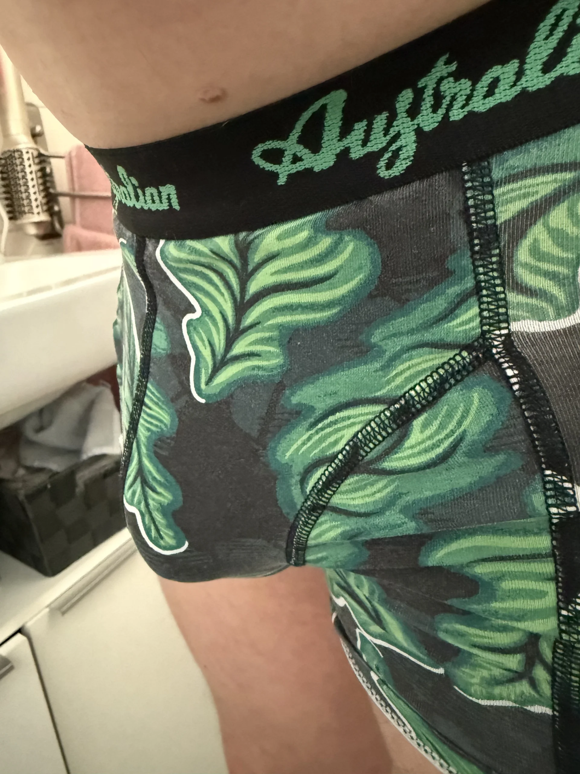 XXX Porn Photo of Nude shark822 5