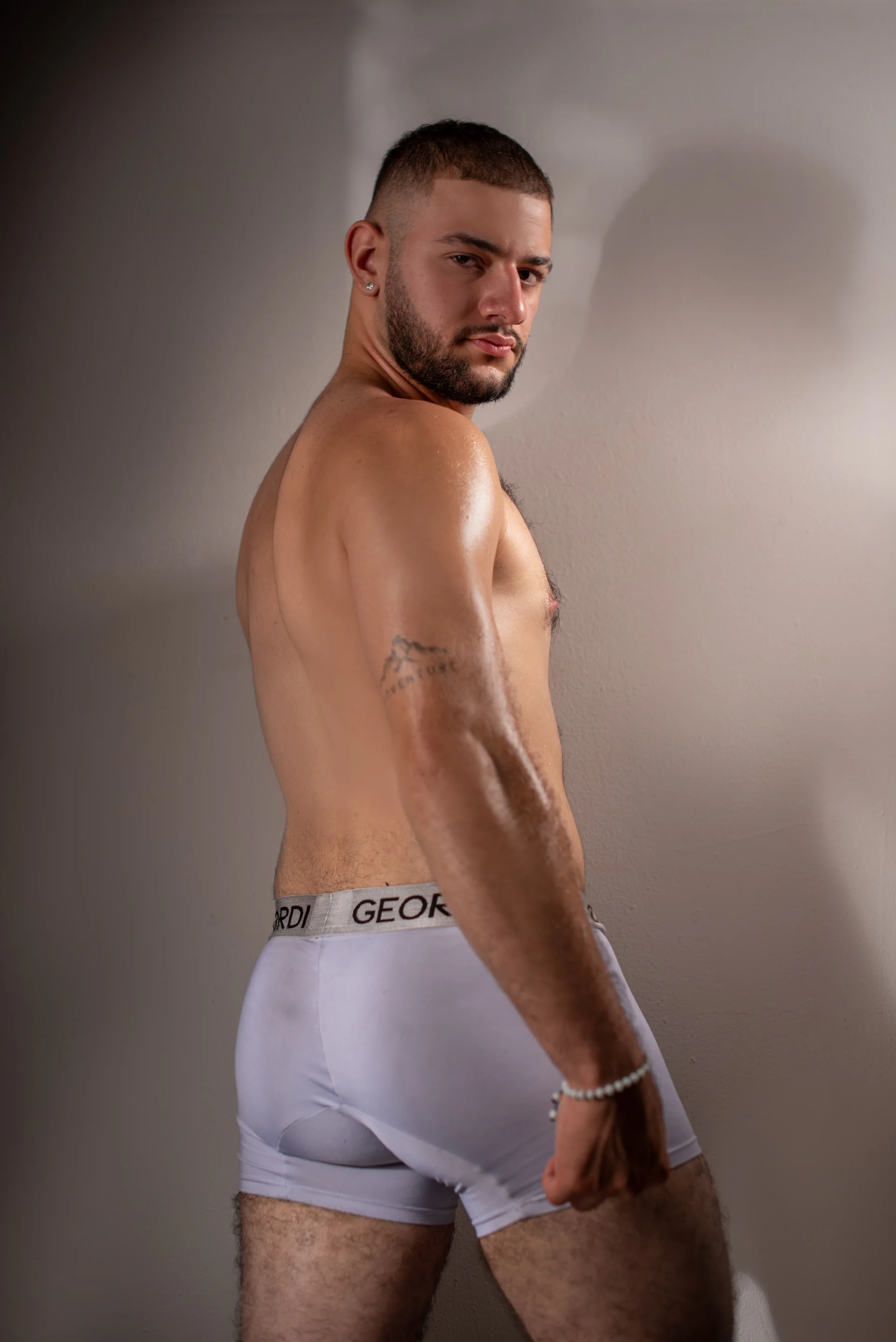 XXX Porn Photo of Nude MaximusClark 45