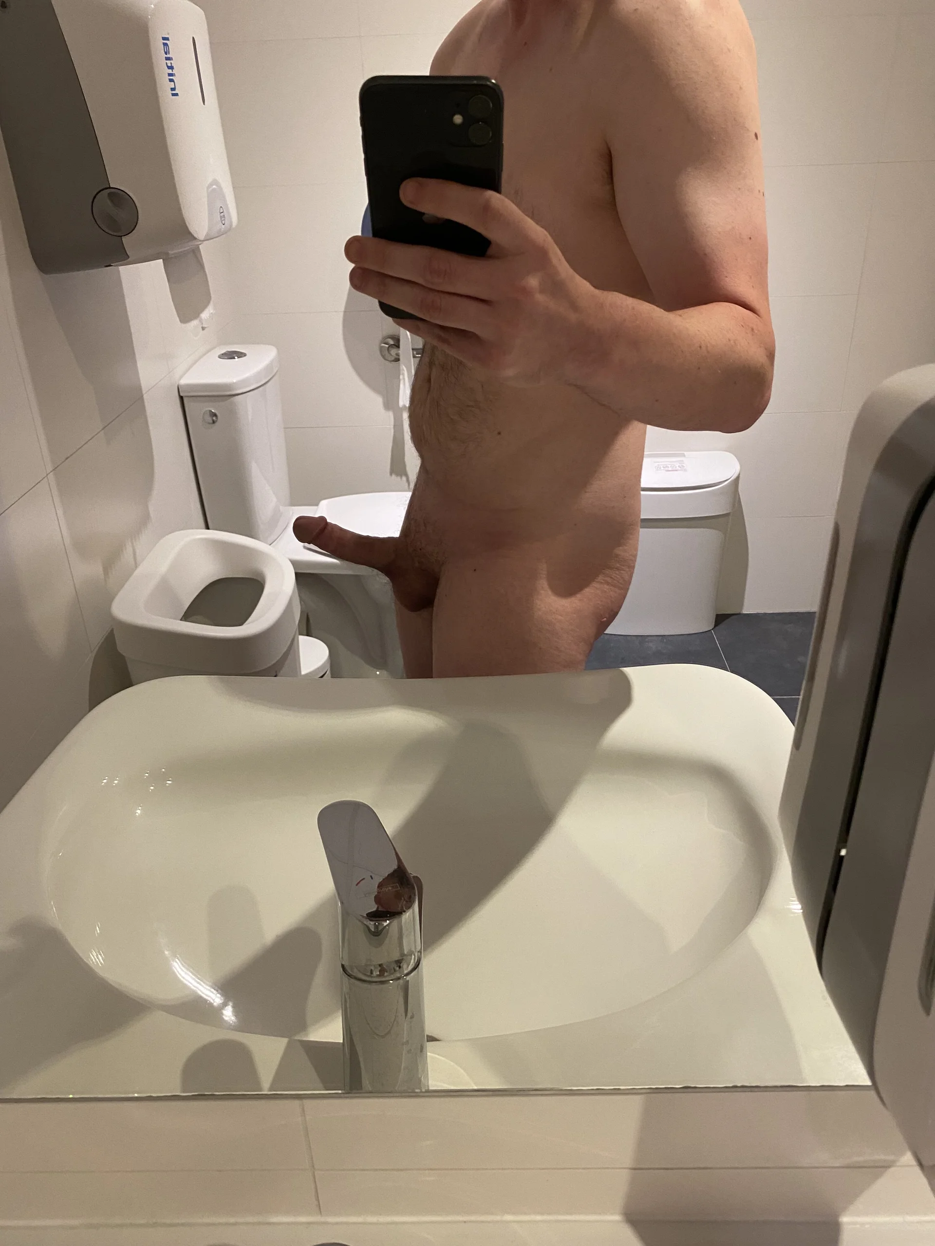 XXX Porn Photo of Nude StevBo94 3