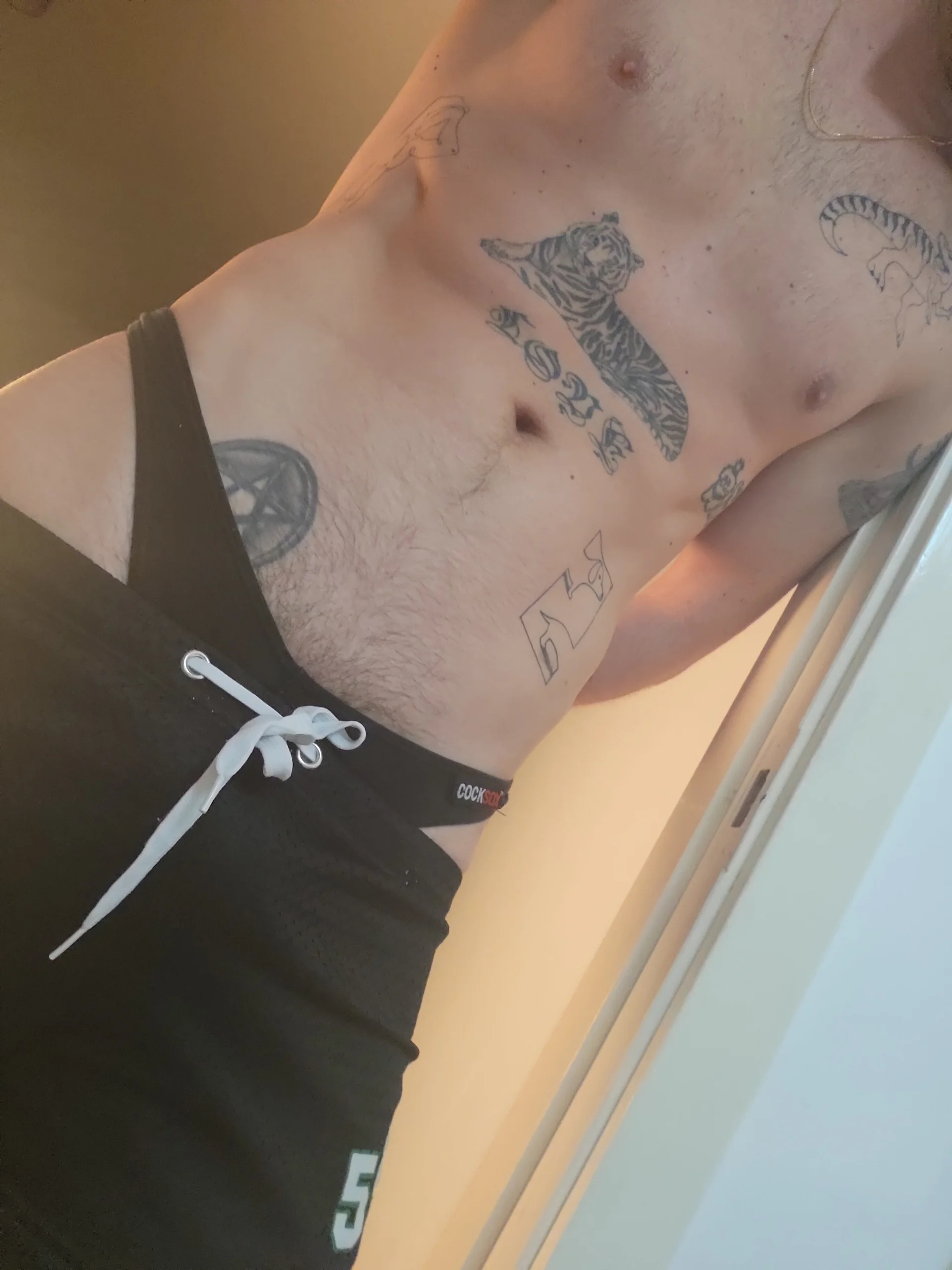 XXX Porn Photo of Nude Degusta_avo 1