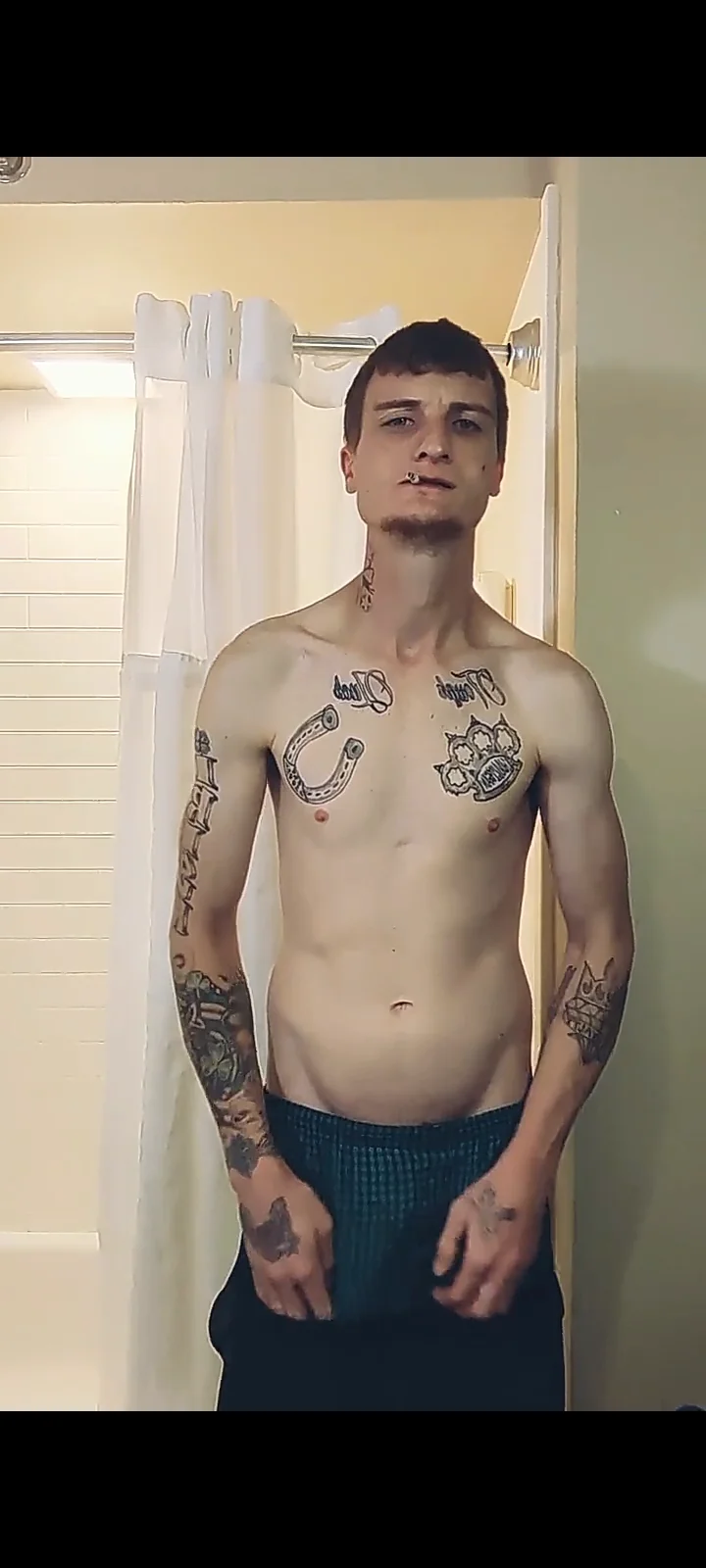 XXX Porn Photo of Nude jizzyglizzy92 4