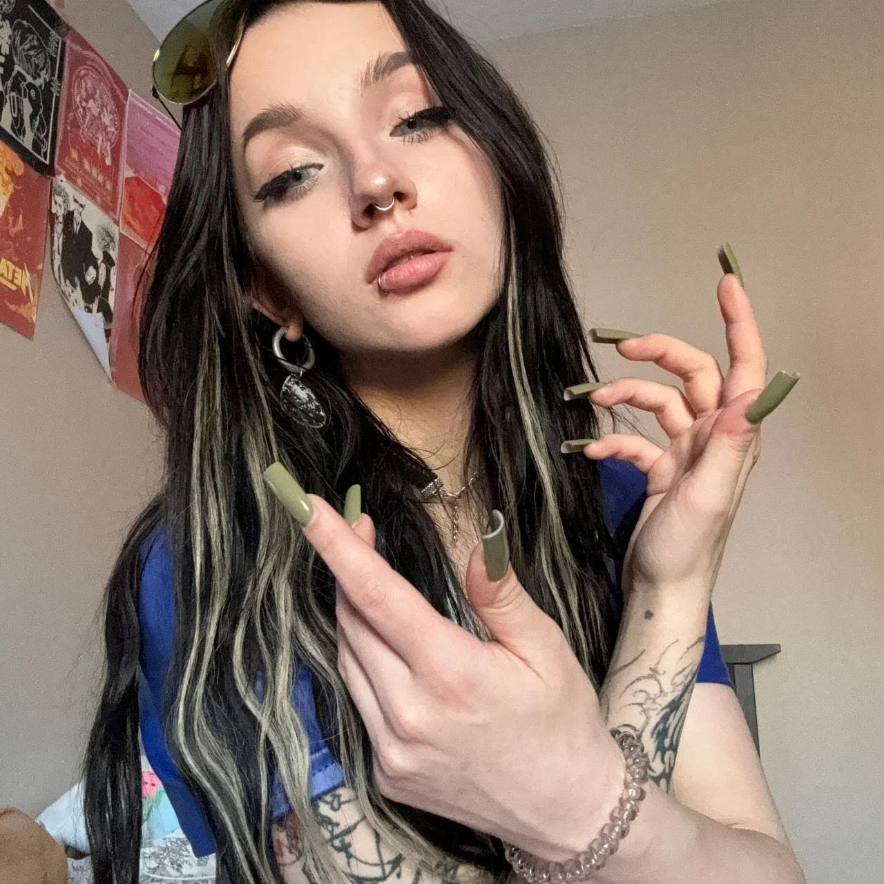 XXX Porn Photo of Nude Viv_Player 37