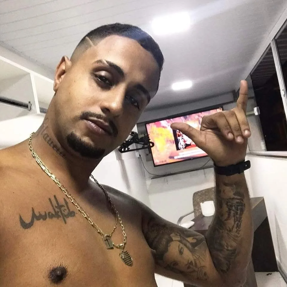 XXX Porn Photo of Nude Theuzindojob 2