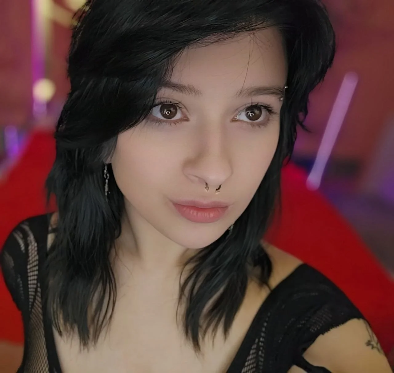 XXX Porn Photo of Nude Miki_Kivi 1