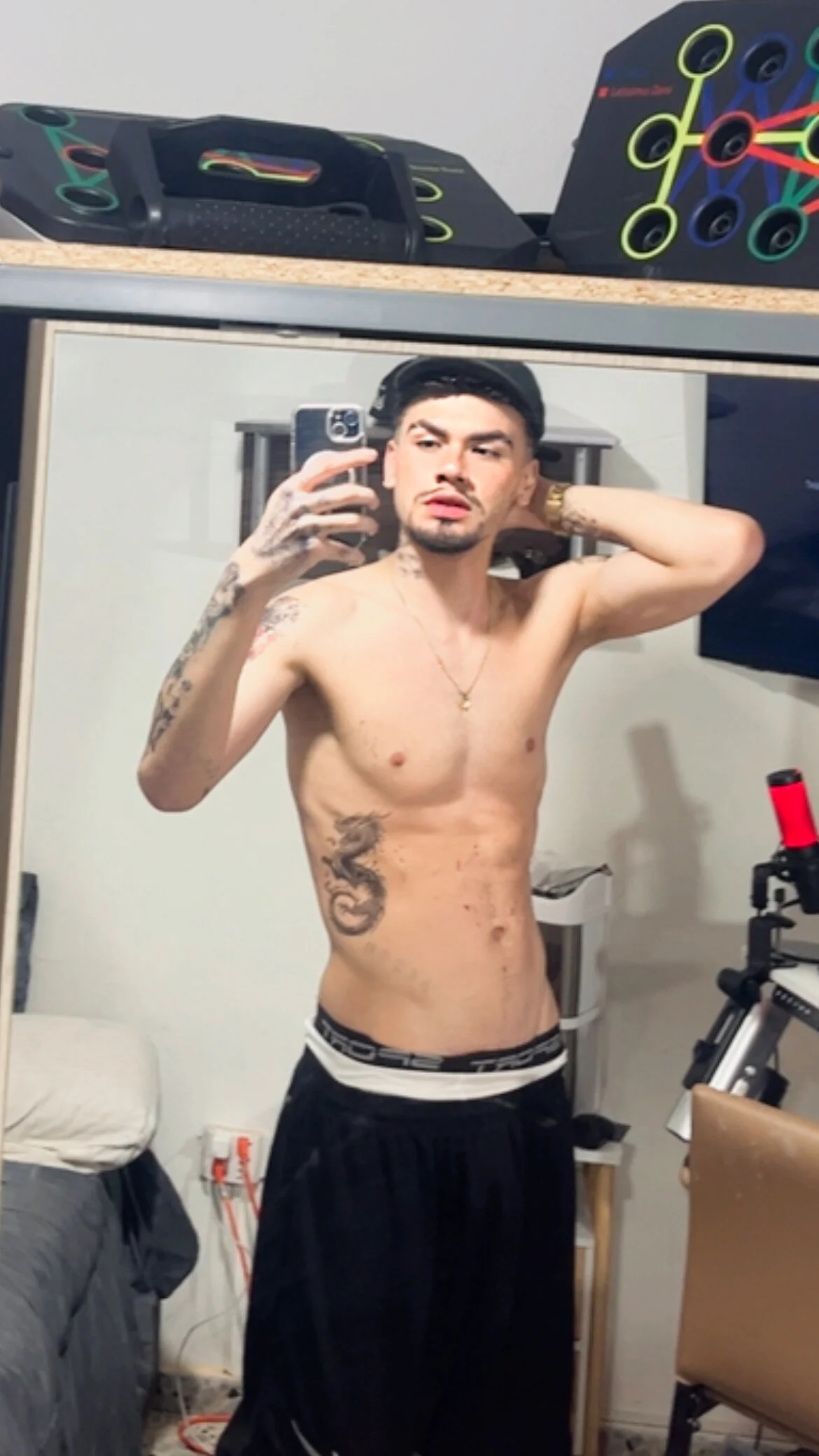 XXX Porn Photo of Nude dirtycerdo 2