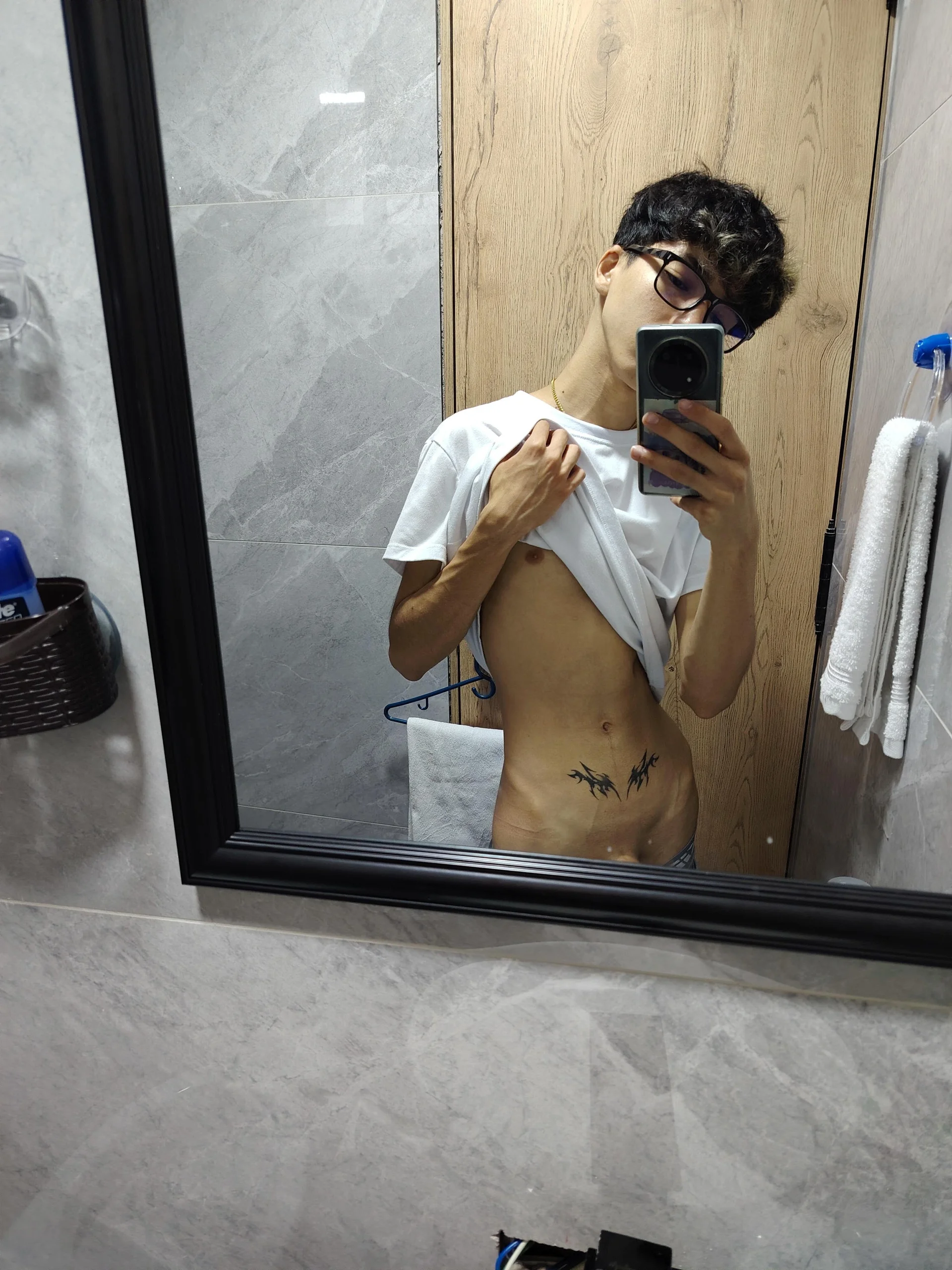 XXX Porn Photo of Nude gabriel_x18 5