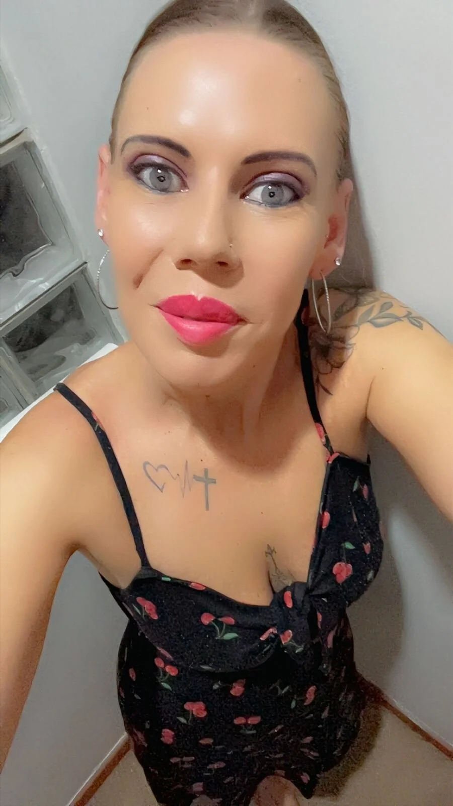 XXX Porn Photo of Nude LucyxAnonymous 6