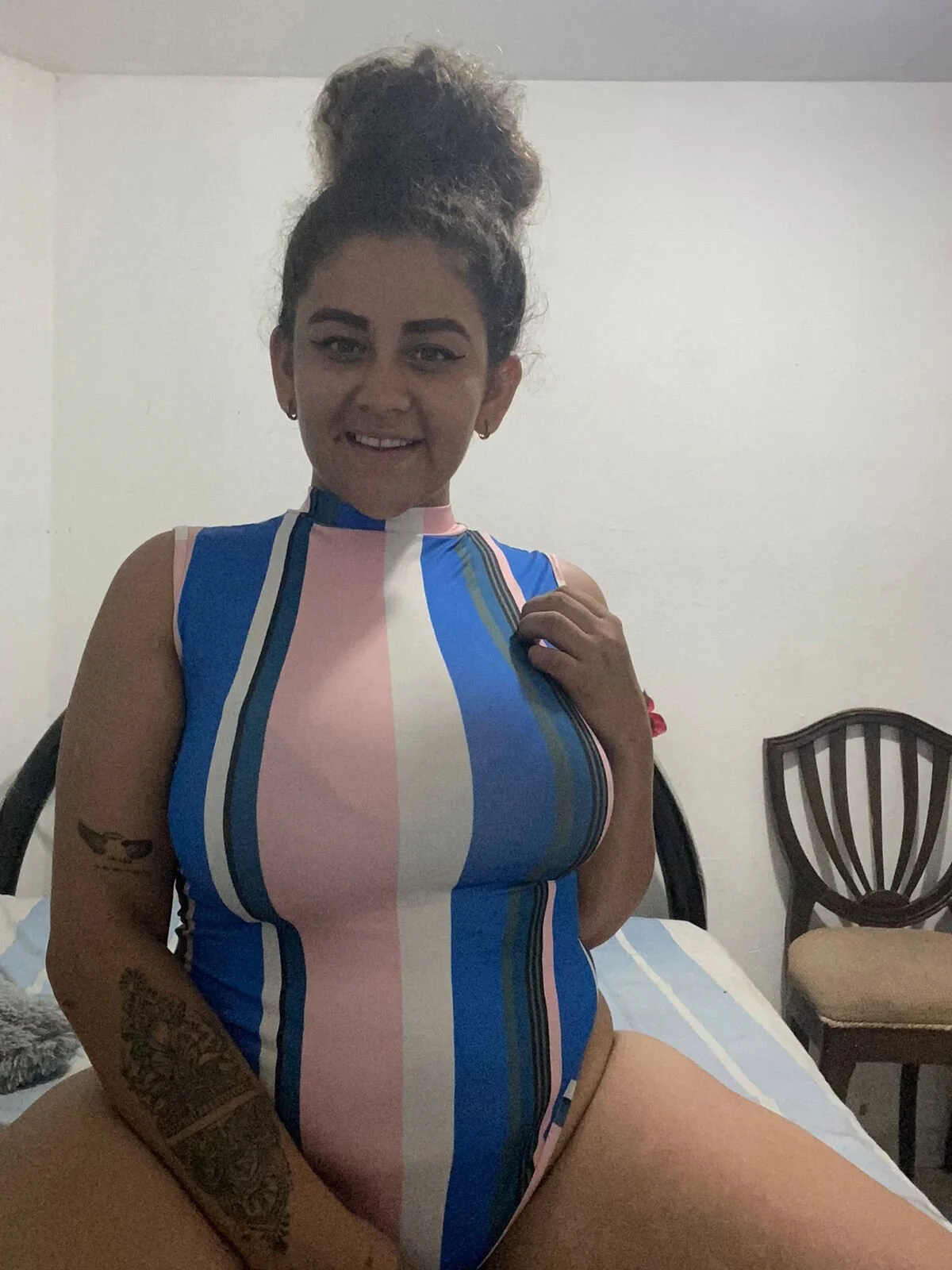 XXX Porn Photo of Nude loly_bigbooty4u 13