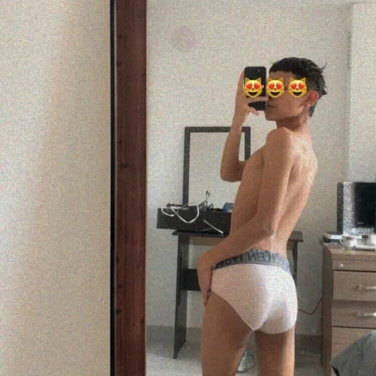XXX Porn Photo of Nude alex_russo__ 34