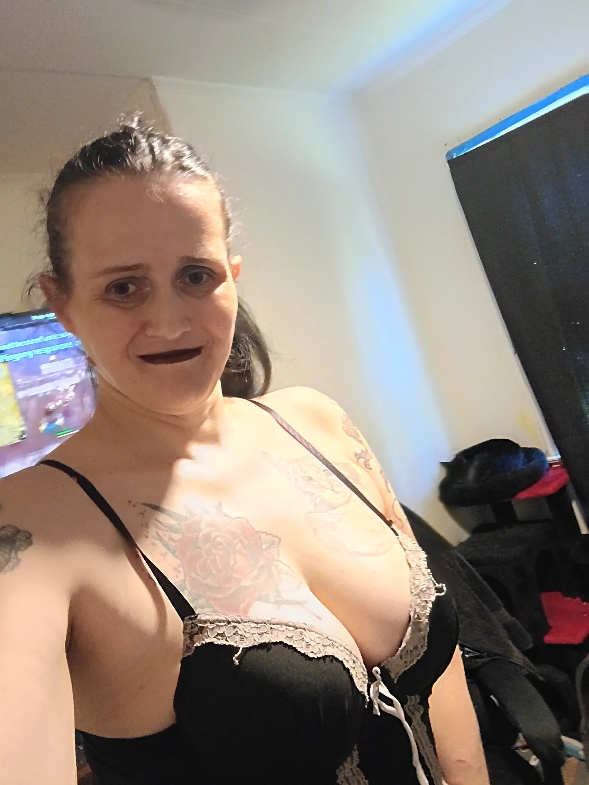 XXX Porn Photo of Nude Demonicmiss 25
