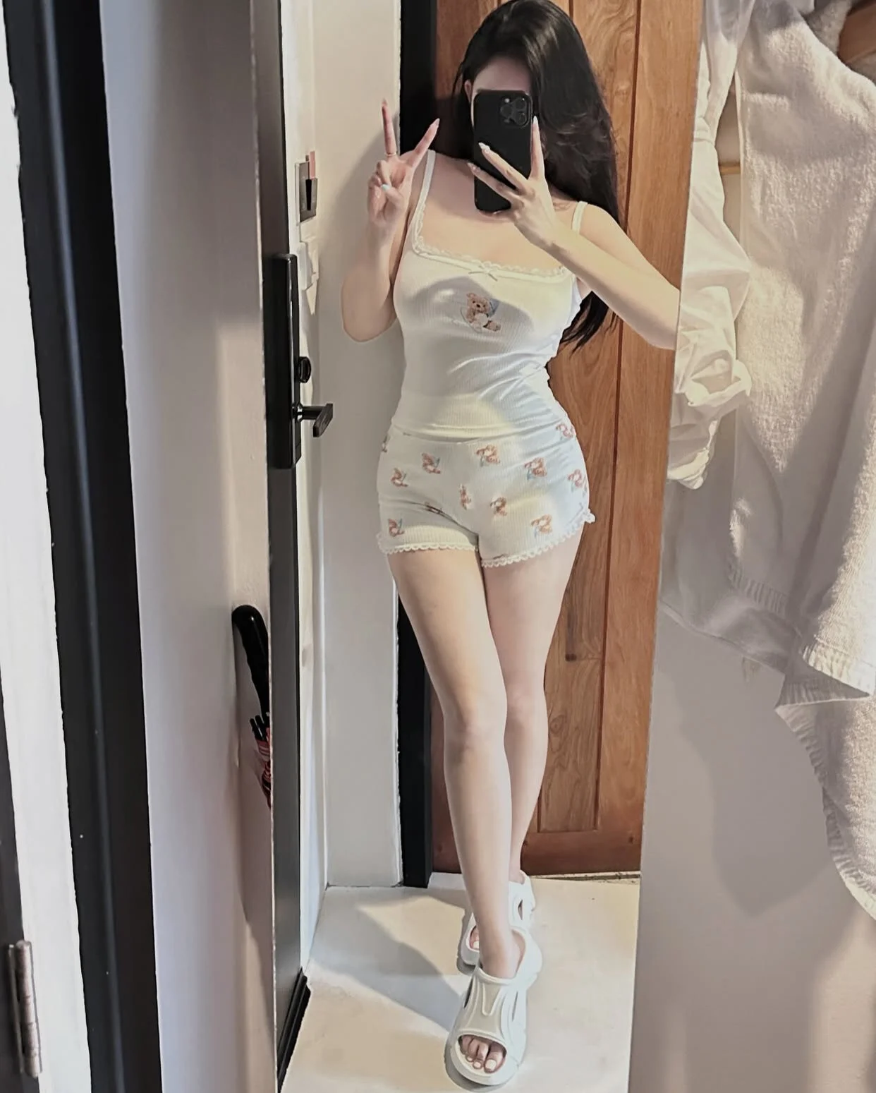 XXX Porn Photo of Nude Desi_sara 4