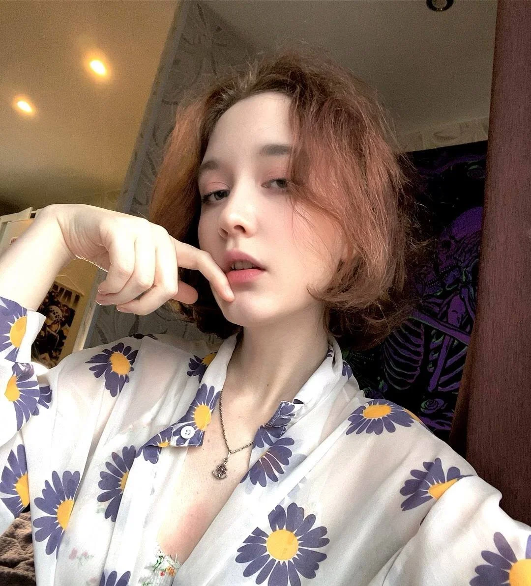 XXX Porn Photo of Nude HoneyPetite 1