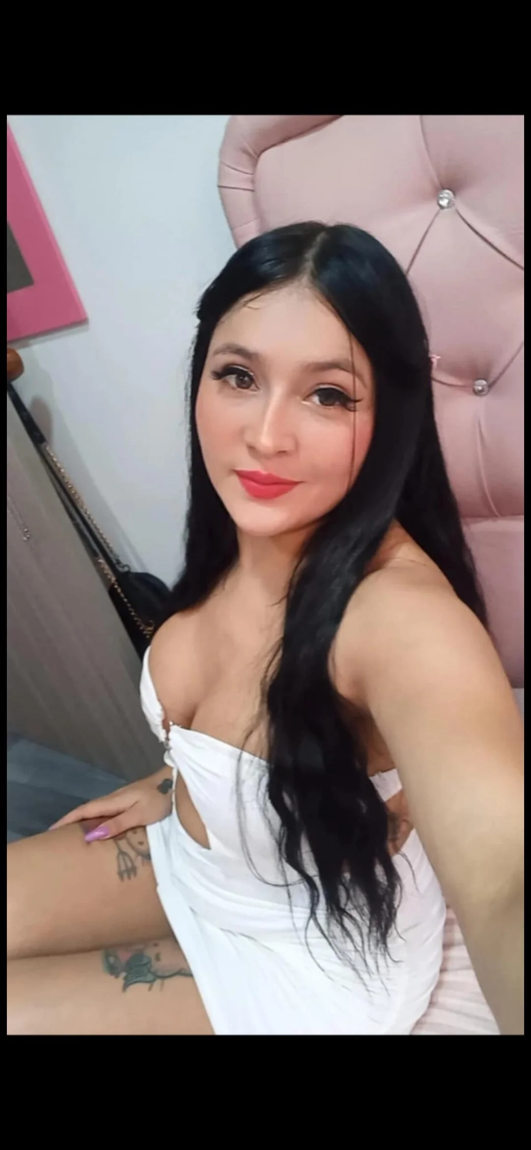 XXX Porn Photo of Nude emily_foxxxii 14
